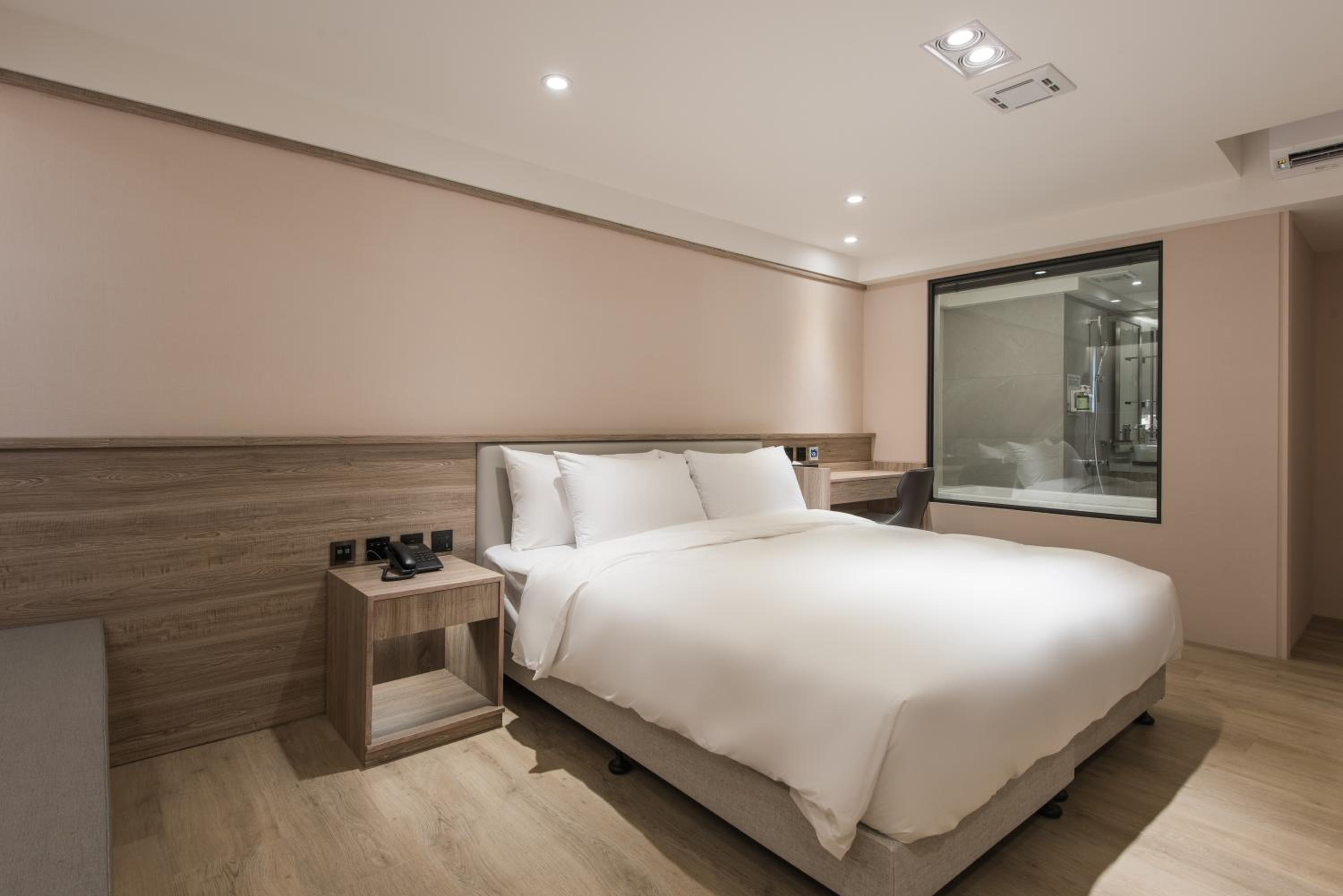 Superior Queen Room - Photo 7