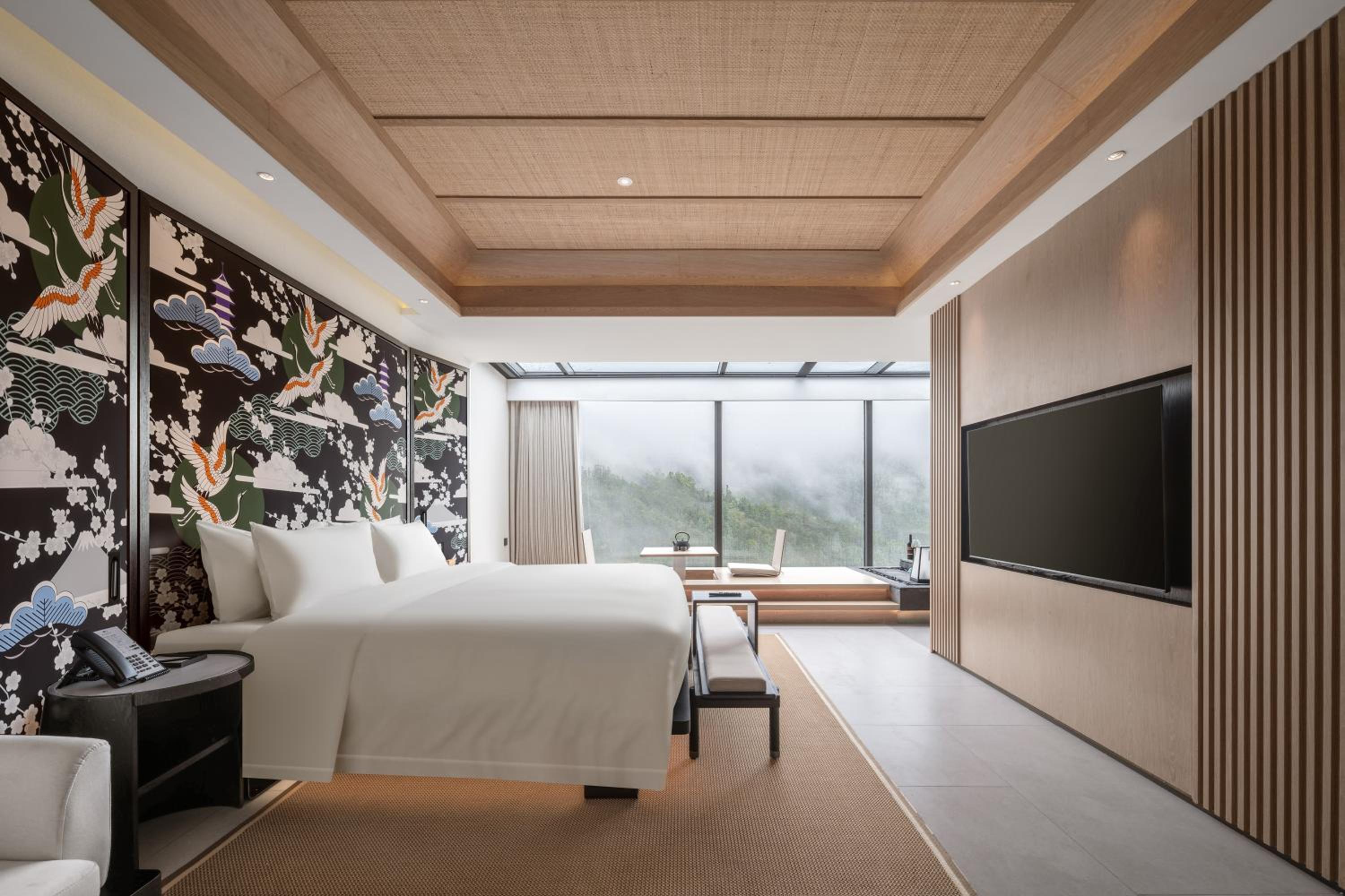 Deluxe Double Suite