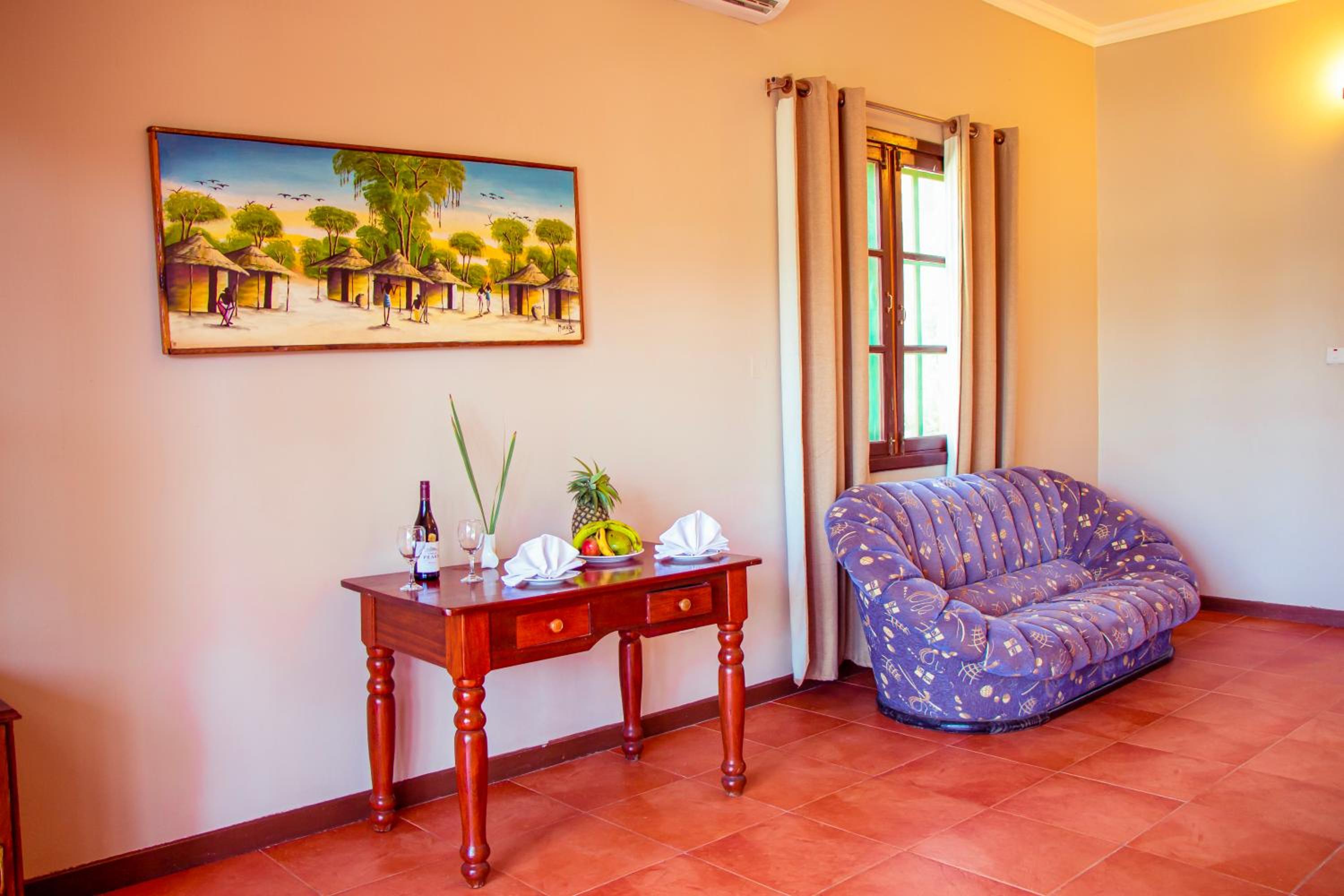 Standard Double Room - Photo 21