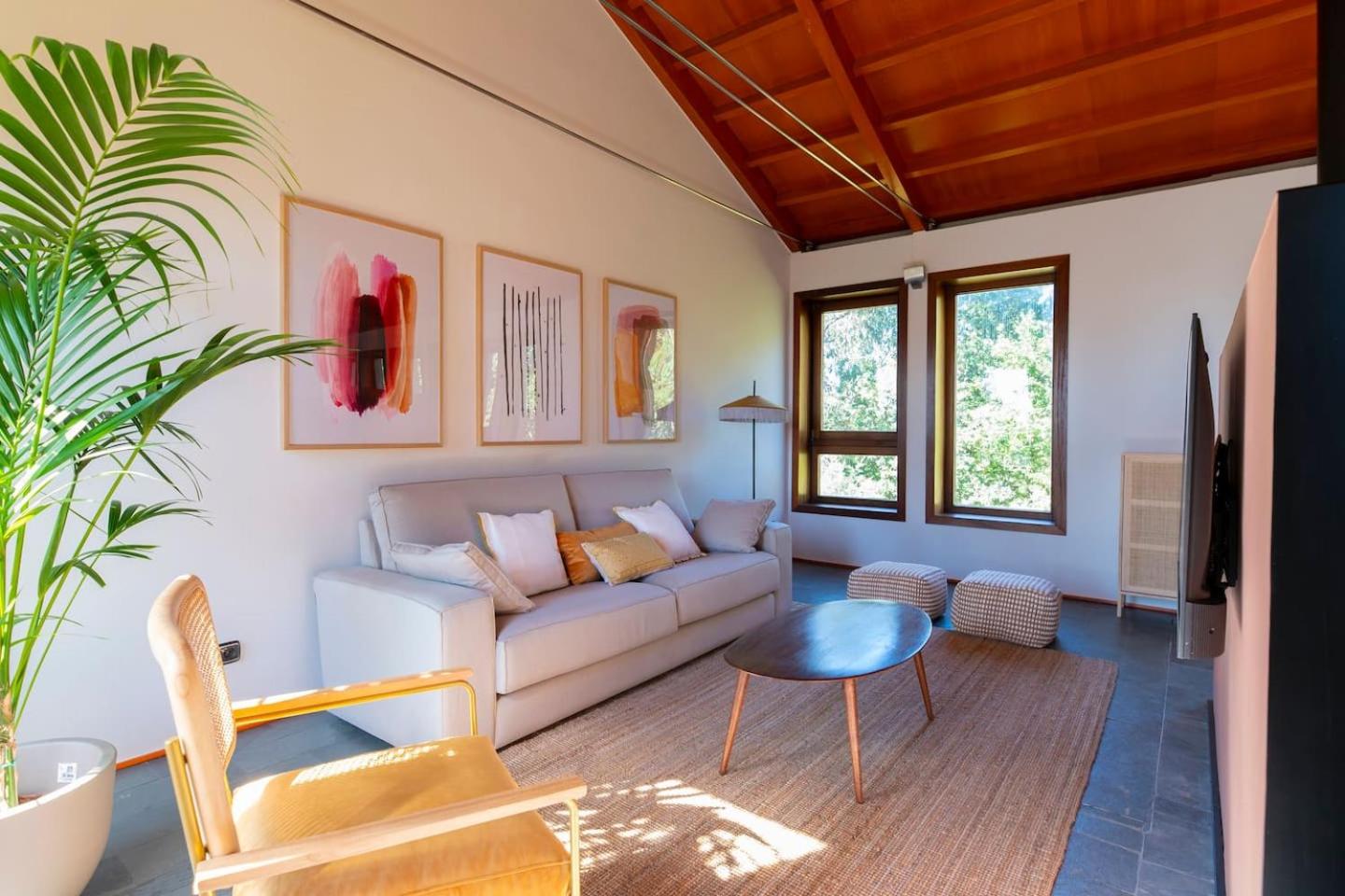 Casa de Seis Habitaciones