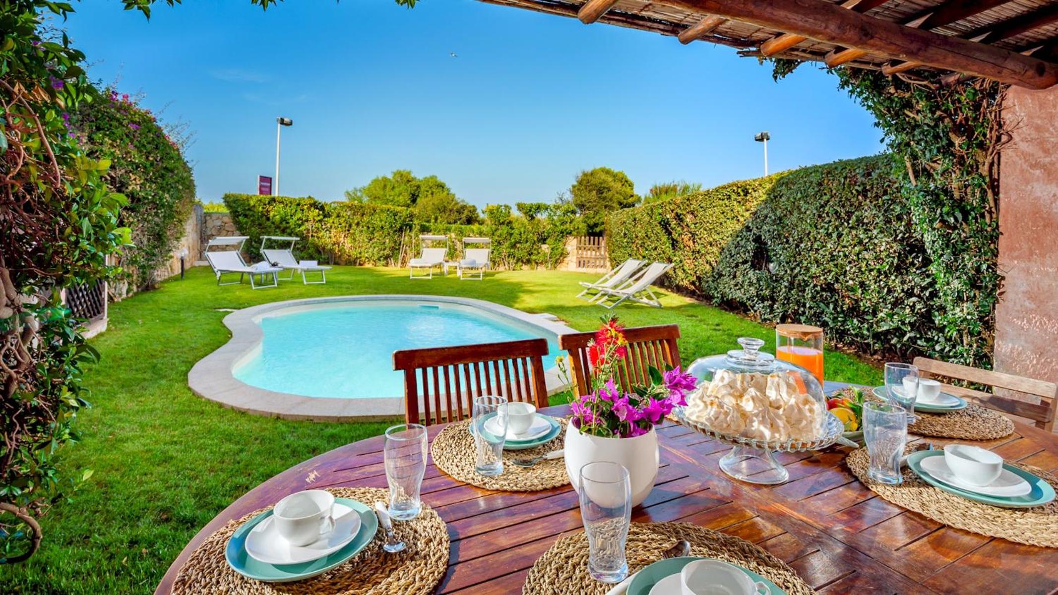 Three-Bedroom Villa photo 3