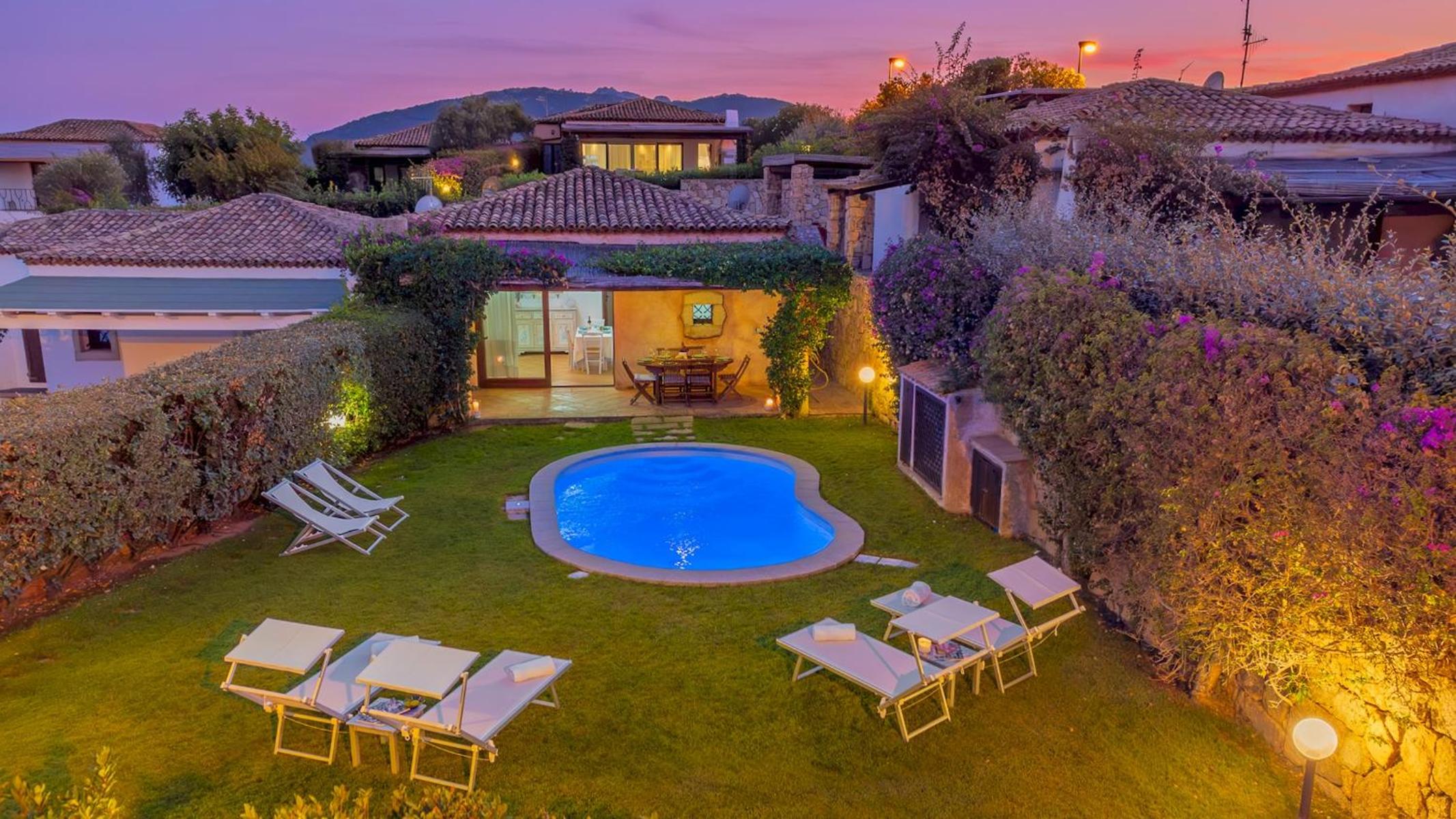 Three-Bedroom Villa photo 1