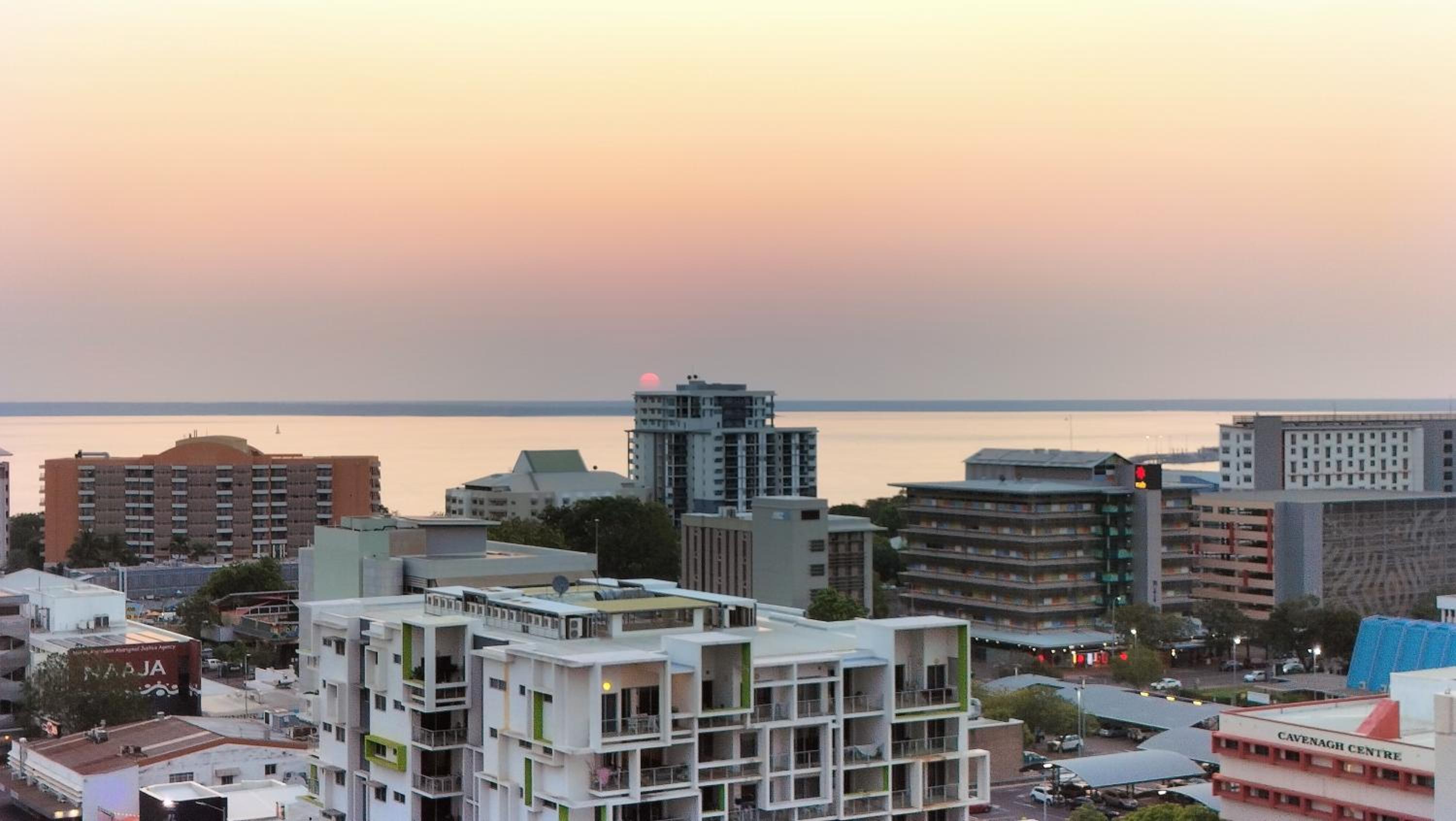 One-Bedroom Apartment with Sea View and Balcony - Photo 11