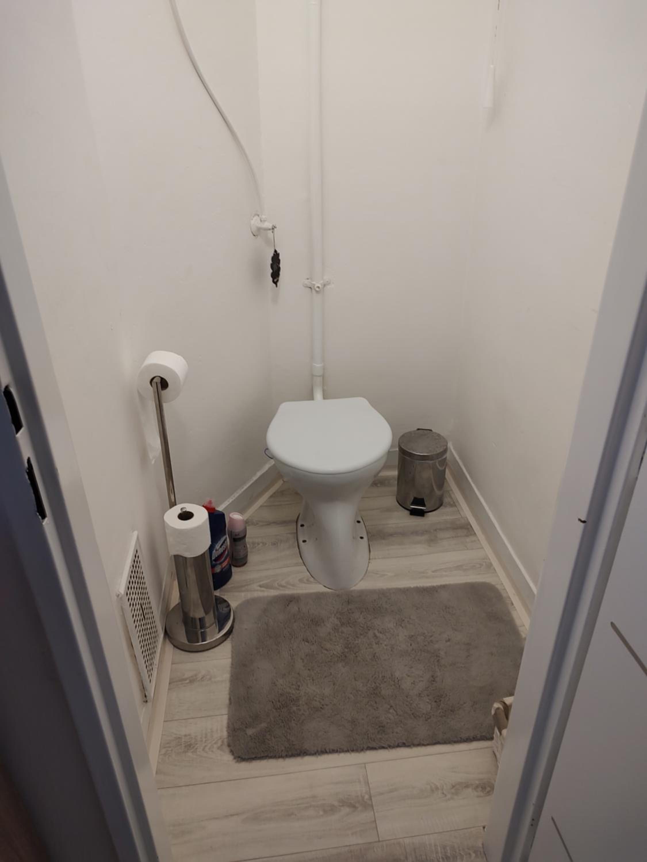 One-Bedroom Apartment - Photo 15