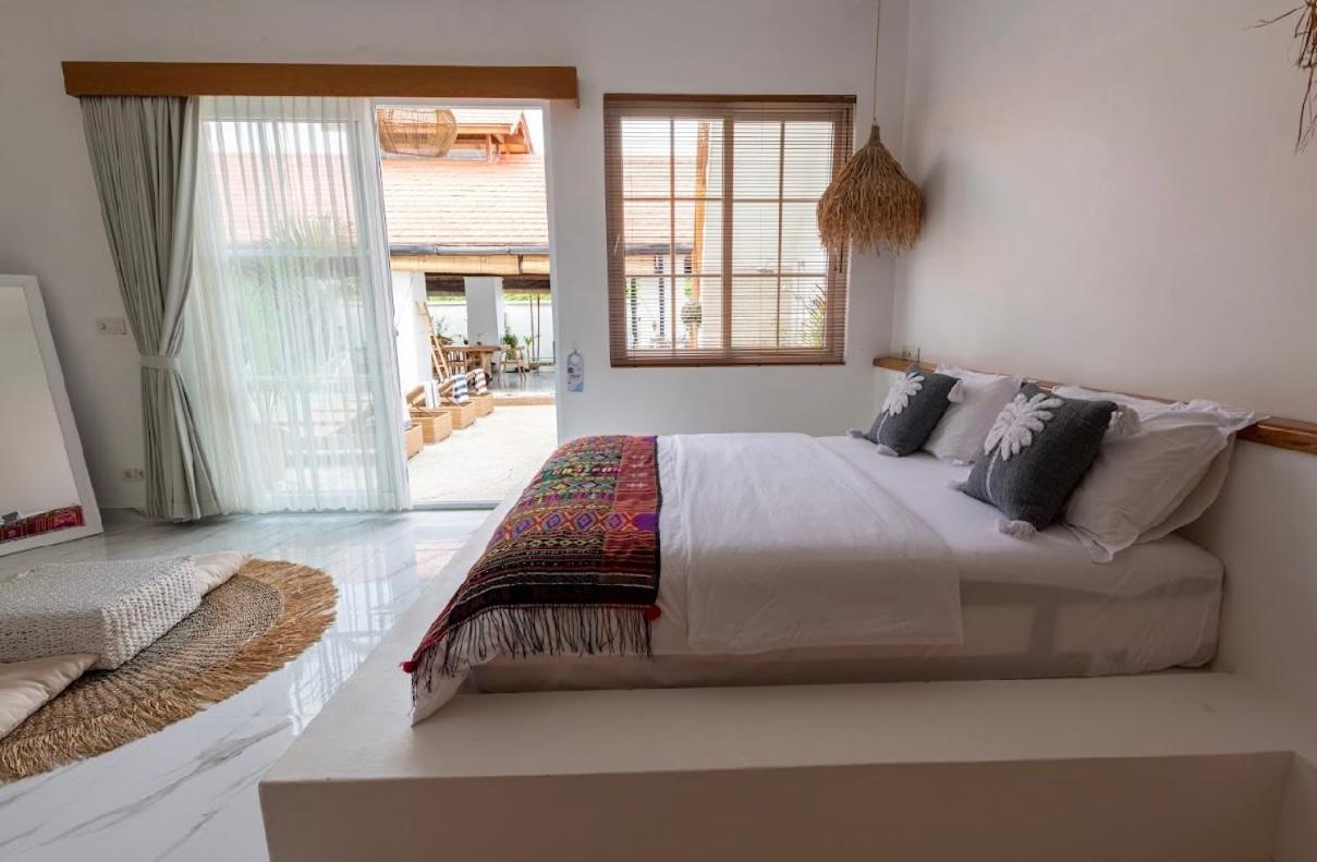 King Room with Pool View photo 1