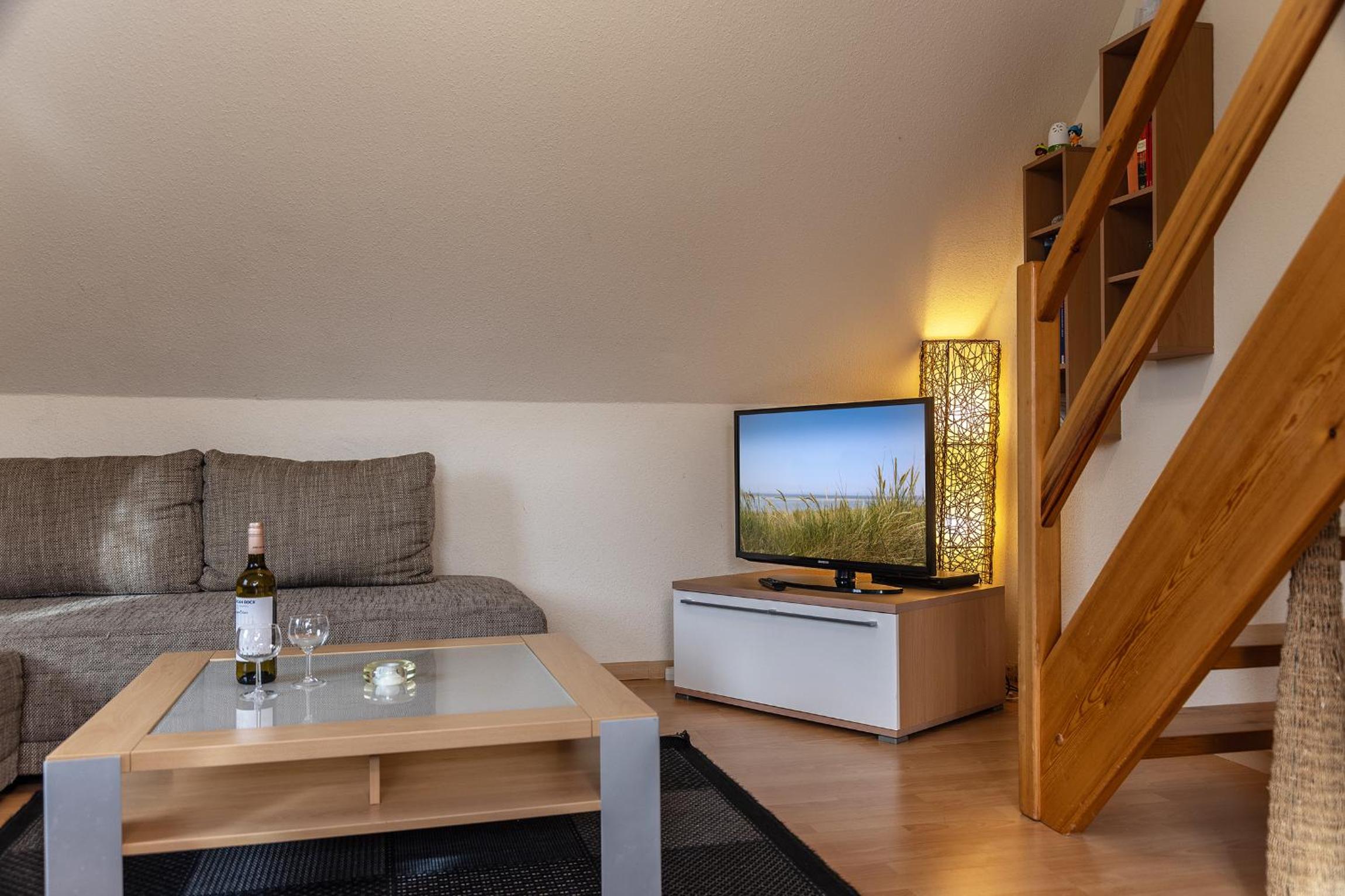Apartment with Balcony photo 1