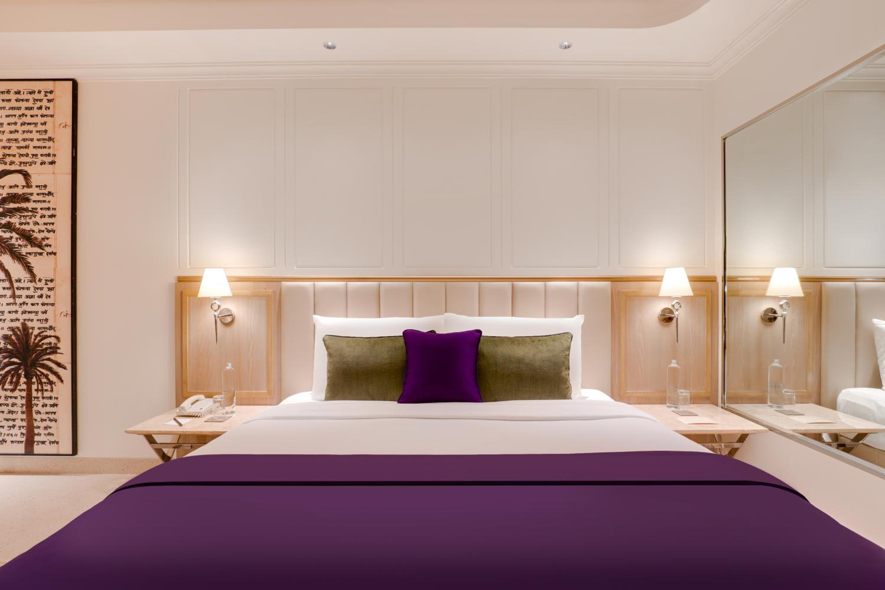 Deluxe King Room (Happy Hours 1+1(On select Brands only).Timing : 1700hrs – 2000hrs) and 10% discount on Spa - Photo 7