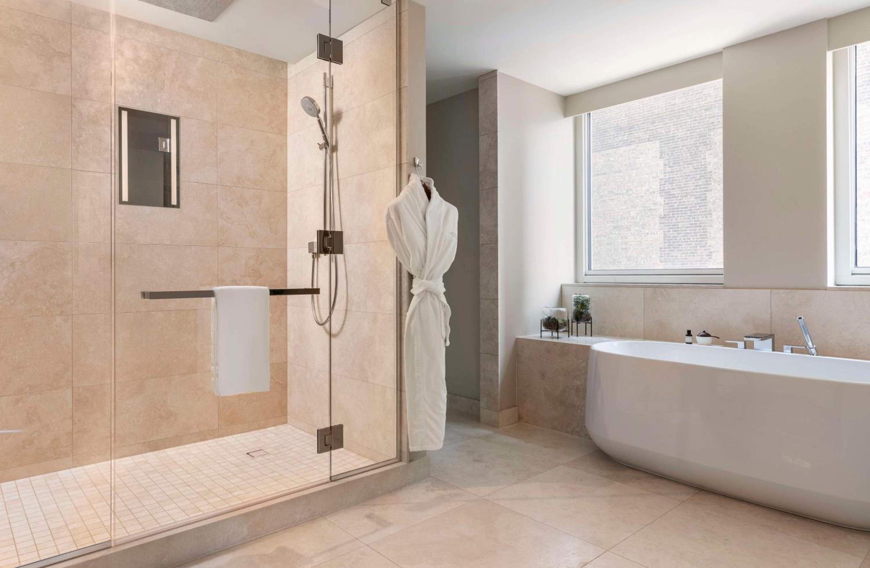 Gold Coast Suite - Photo 6