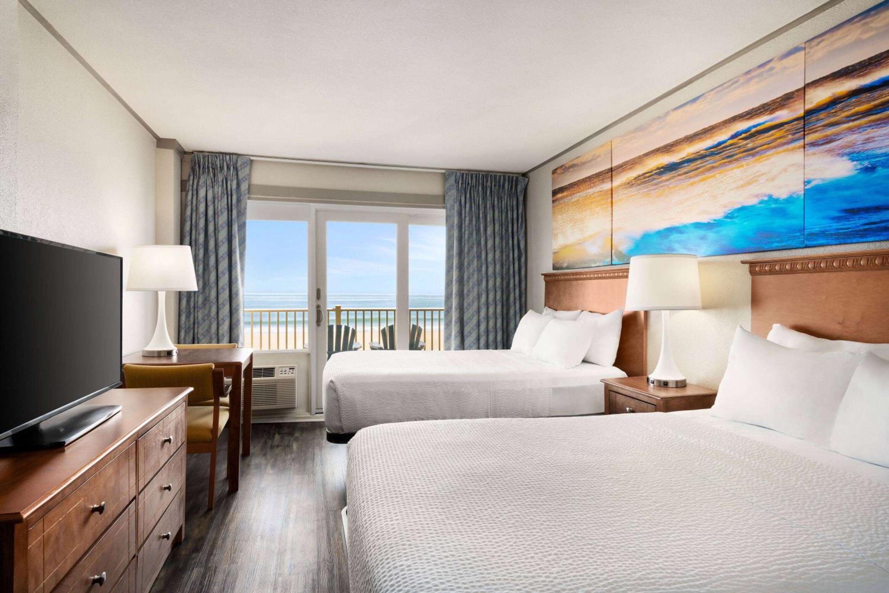 Oceanfront room with two double beds, nonsmoking