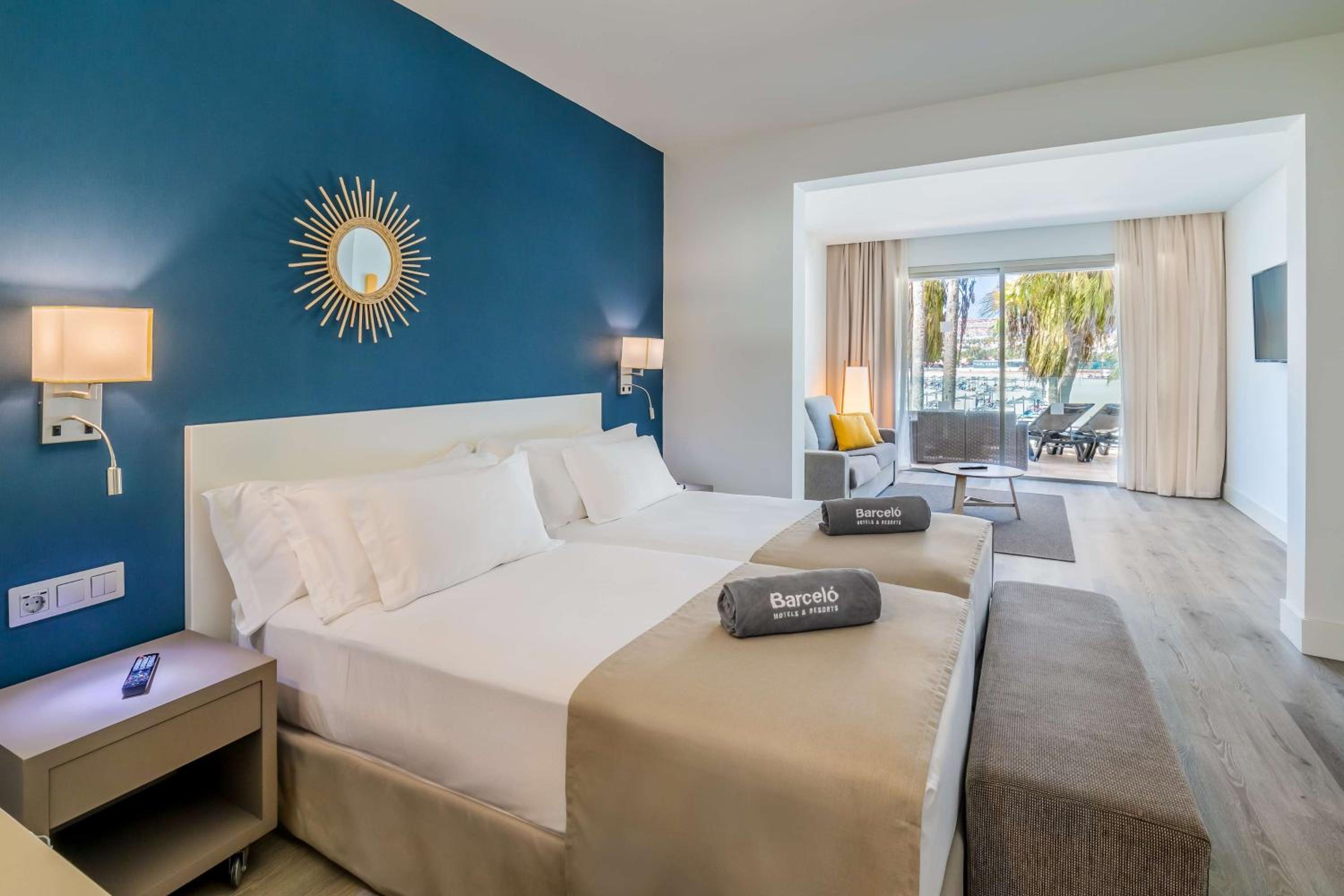 Deluxe Suite - Photo 5