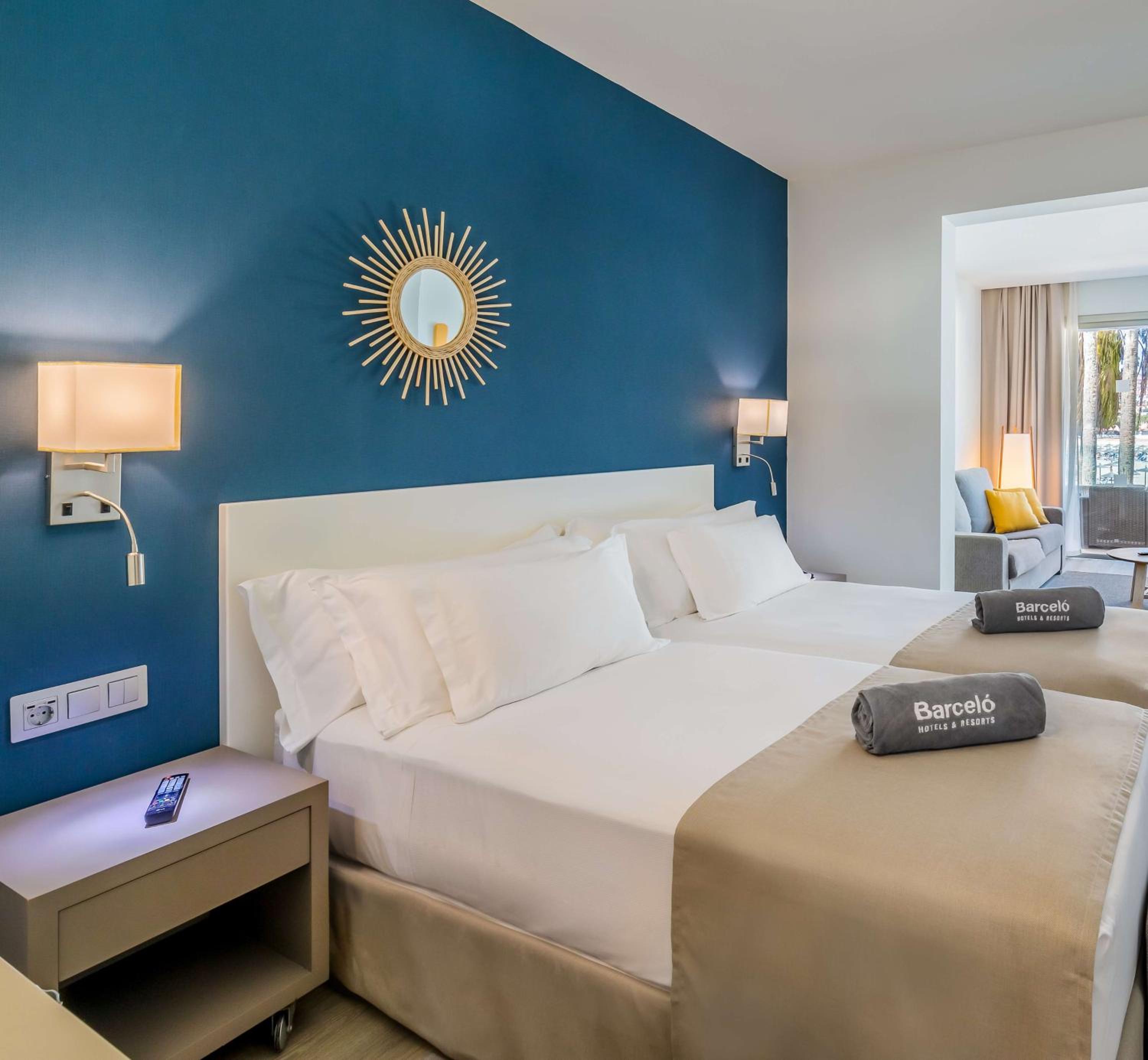 Junior Suite deluxe sea view and hot tub - Photo 1