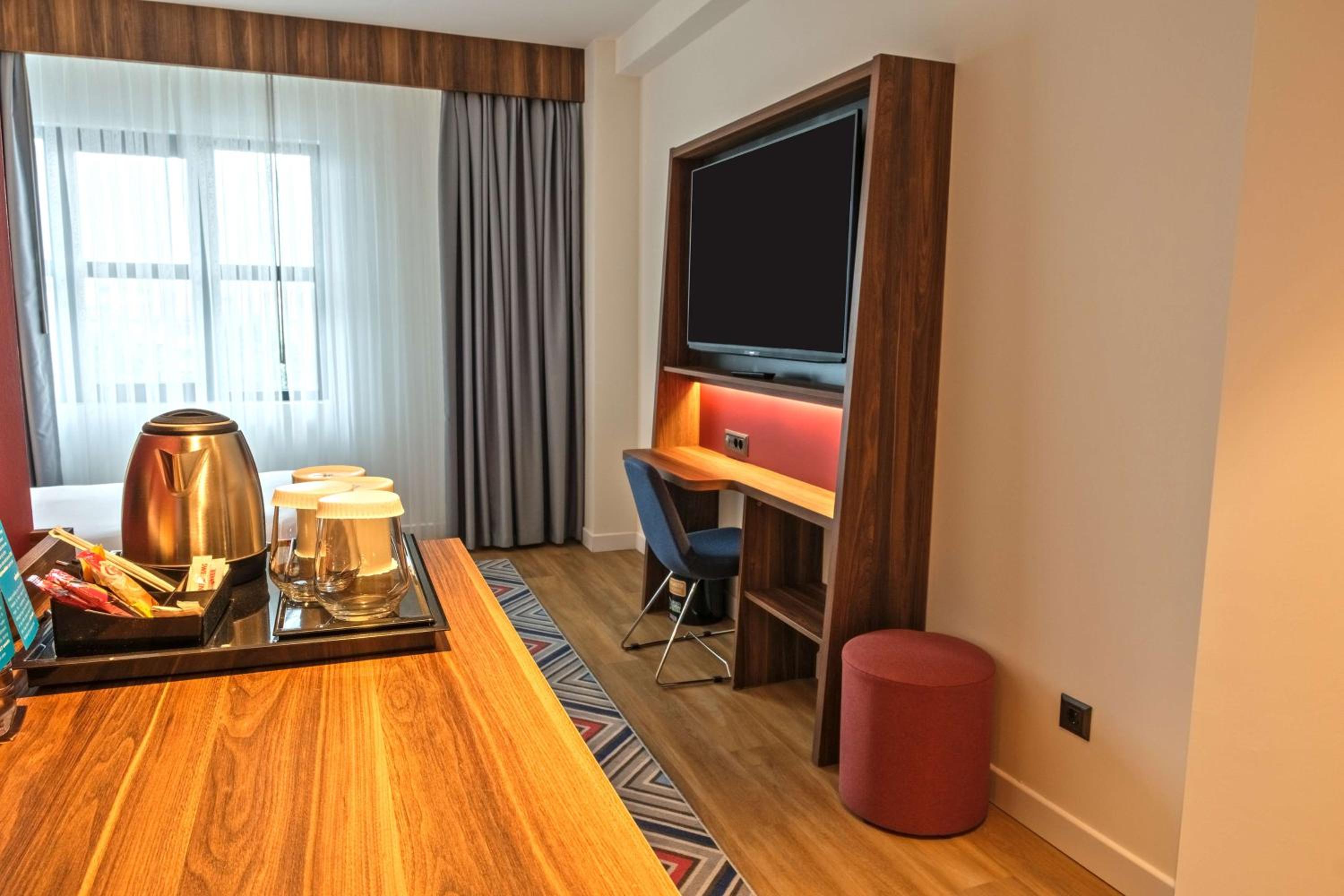 Twin Room - Non-Smoking