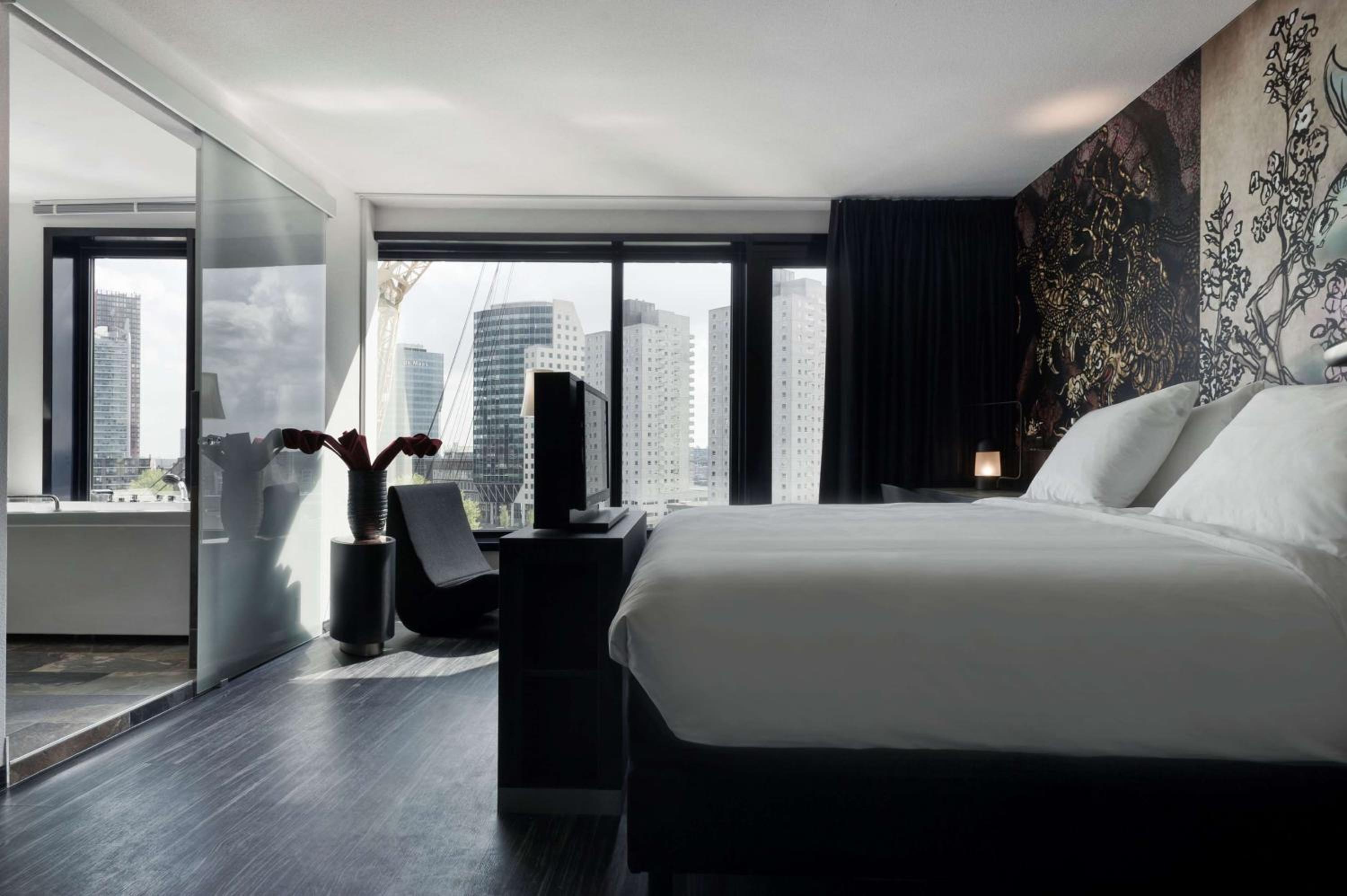 Superior King Room with Harbor View
