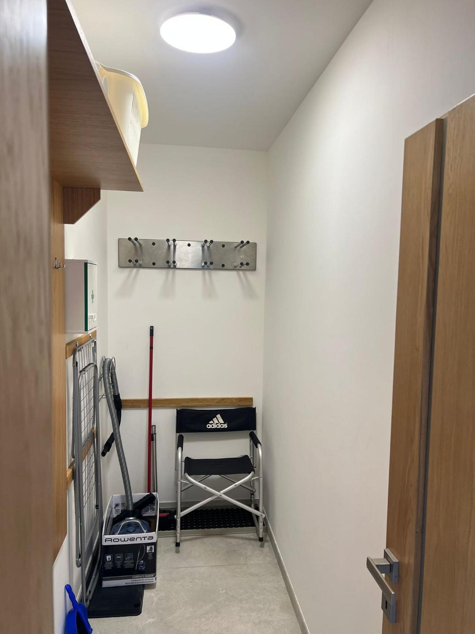 Apartment with Mountain View - Photo 24