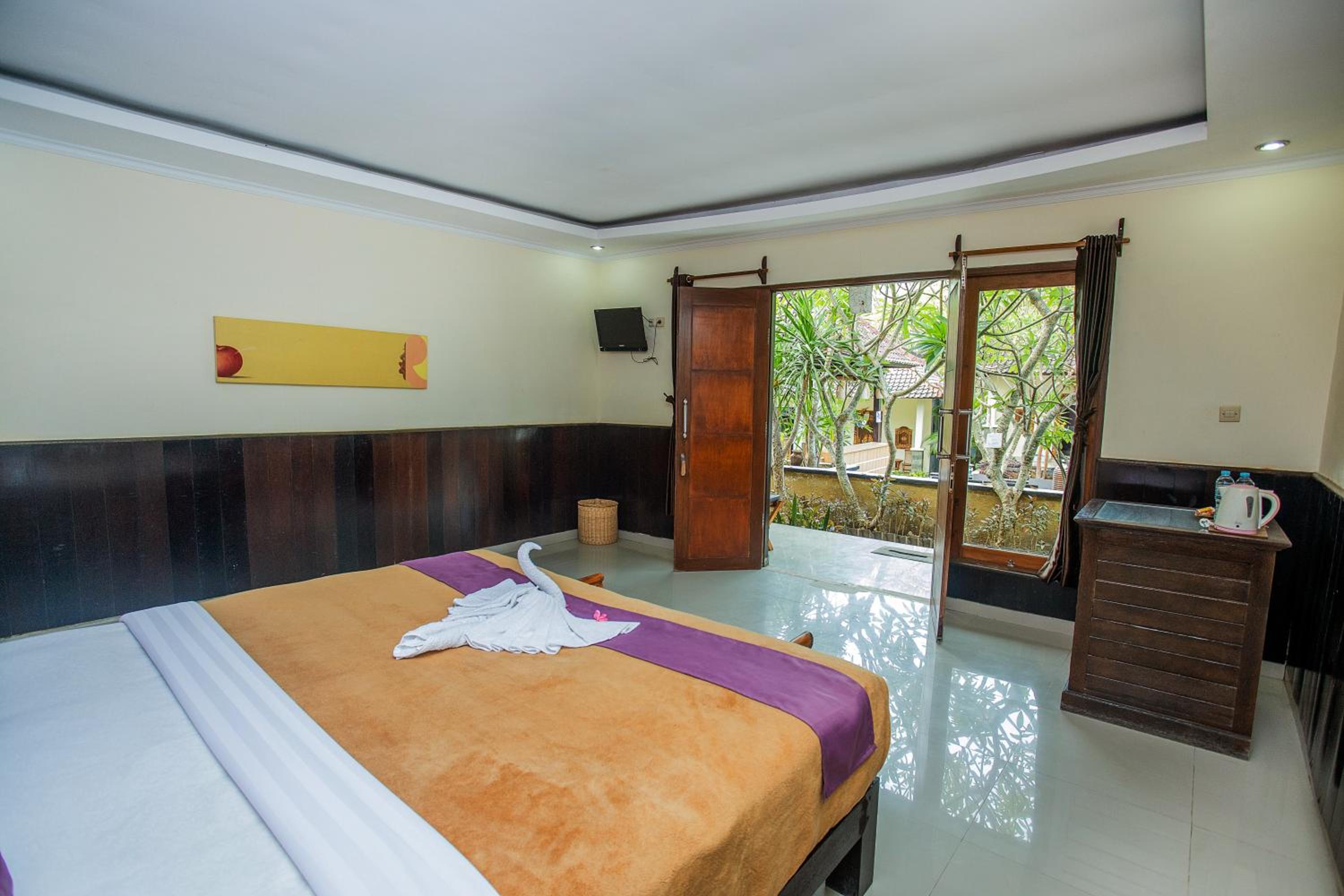 Deluxe Double Room (Free 2 Bottles Beer) photo 1