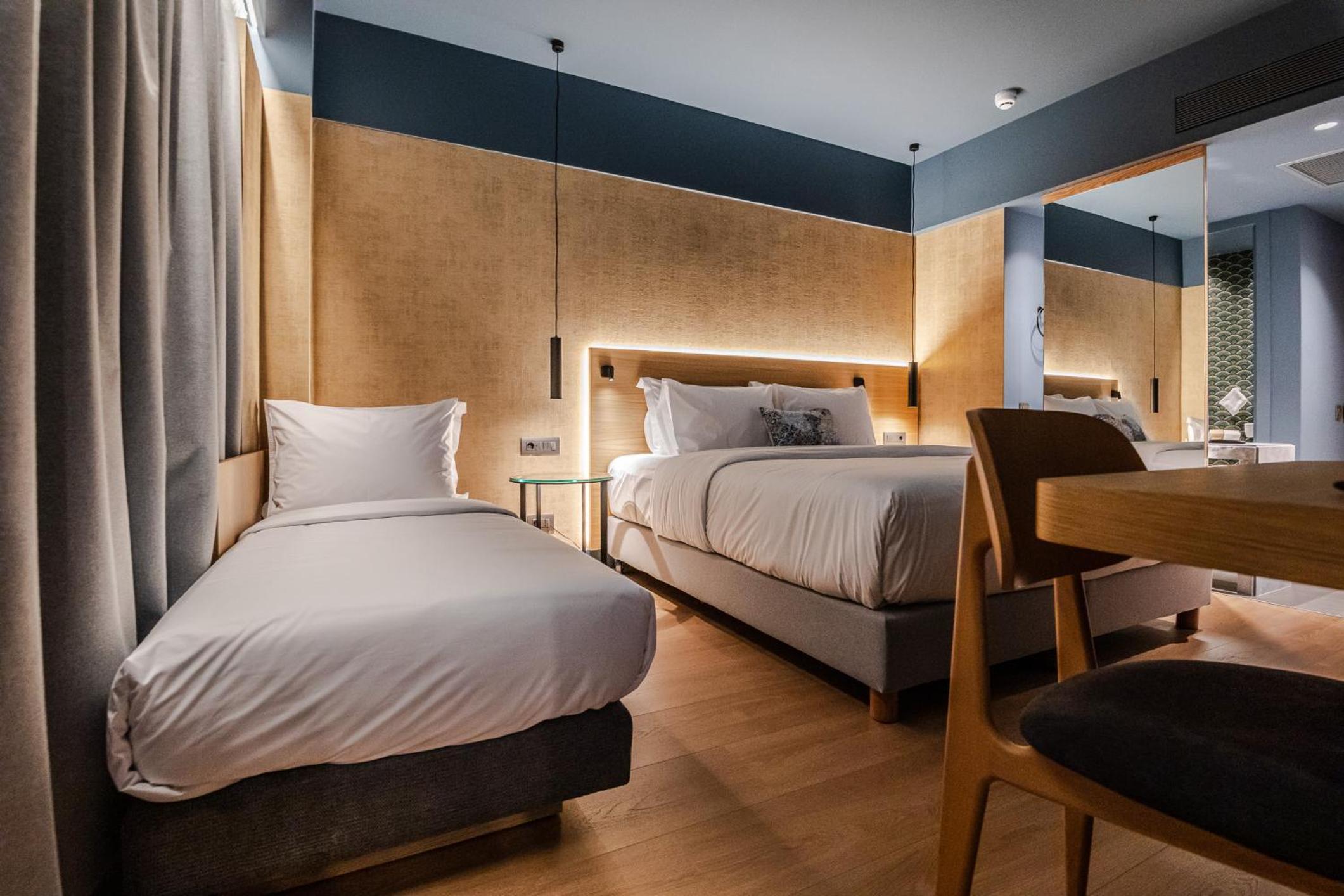 Superior Triple Room - Photo 22