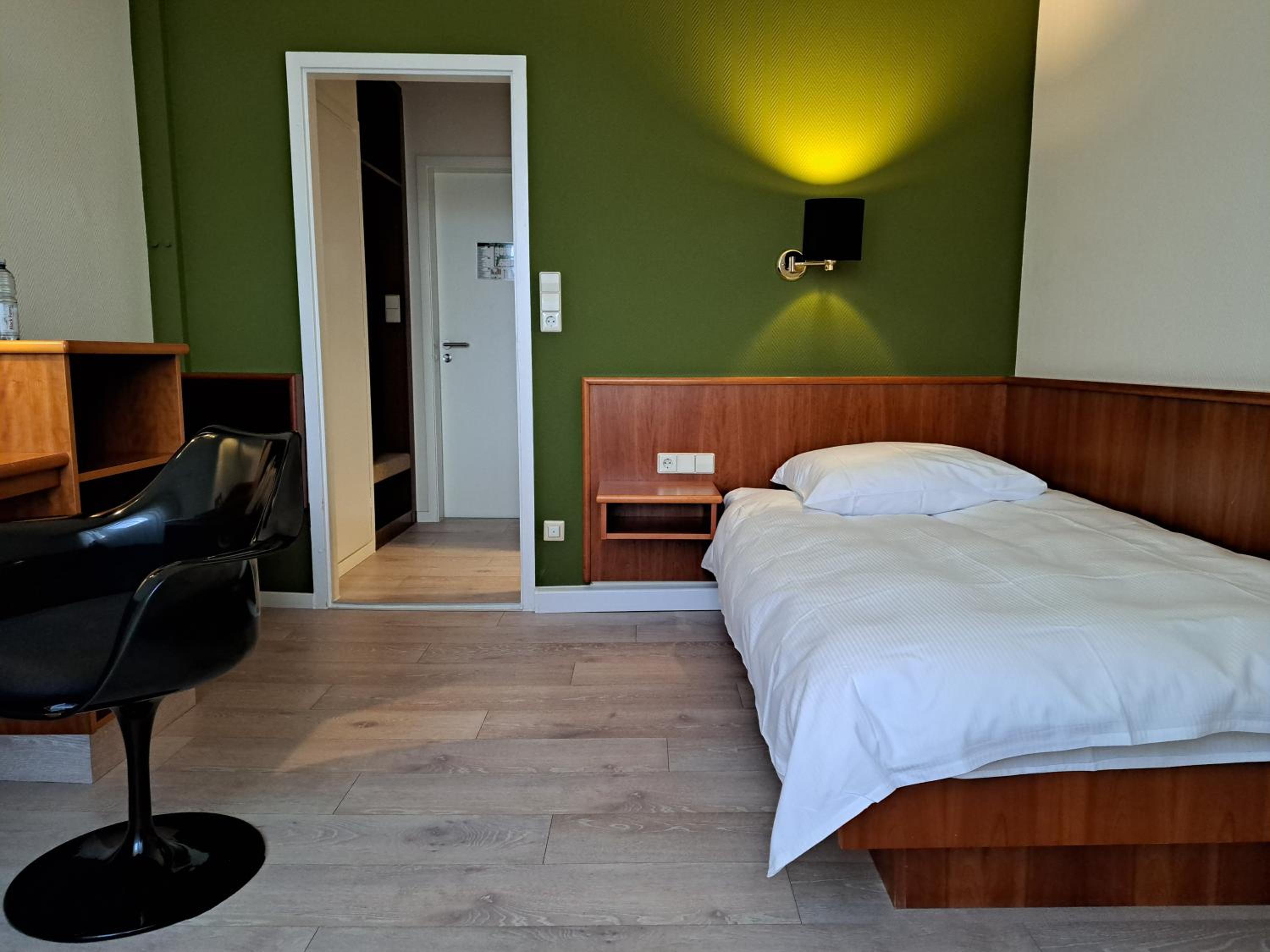 Standard Single Room photo 3