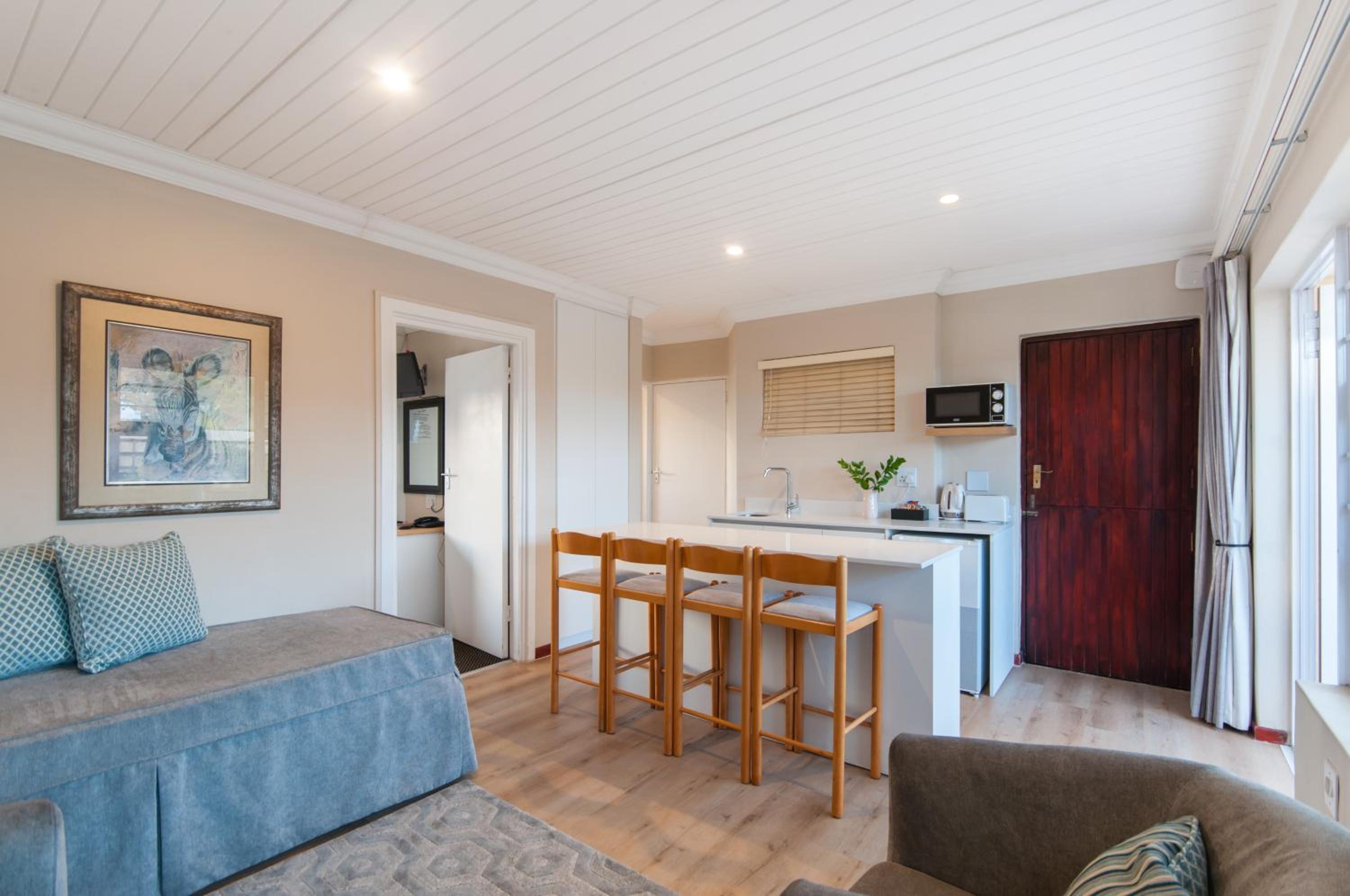 Standard Triple Room - Photo 4