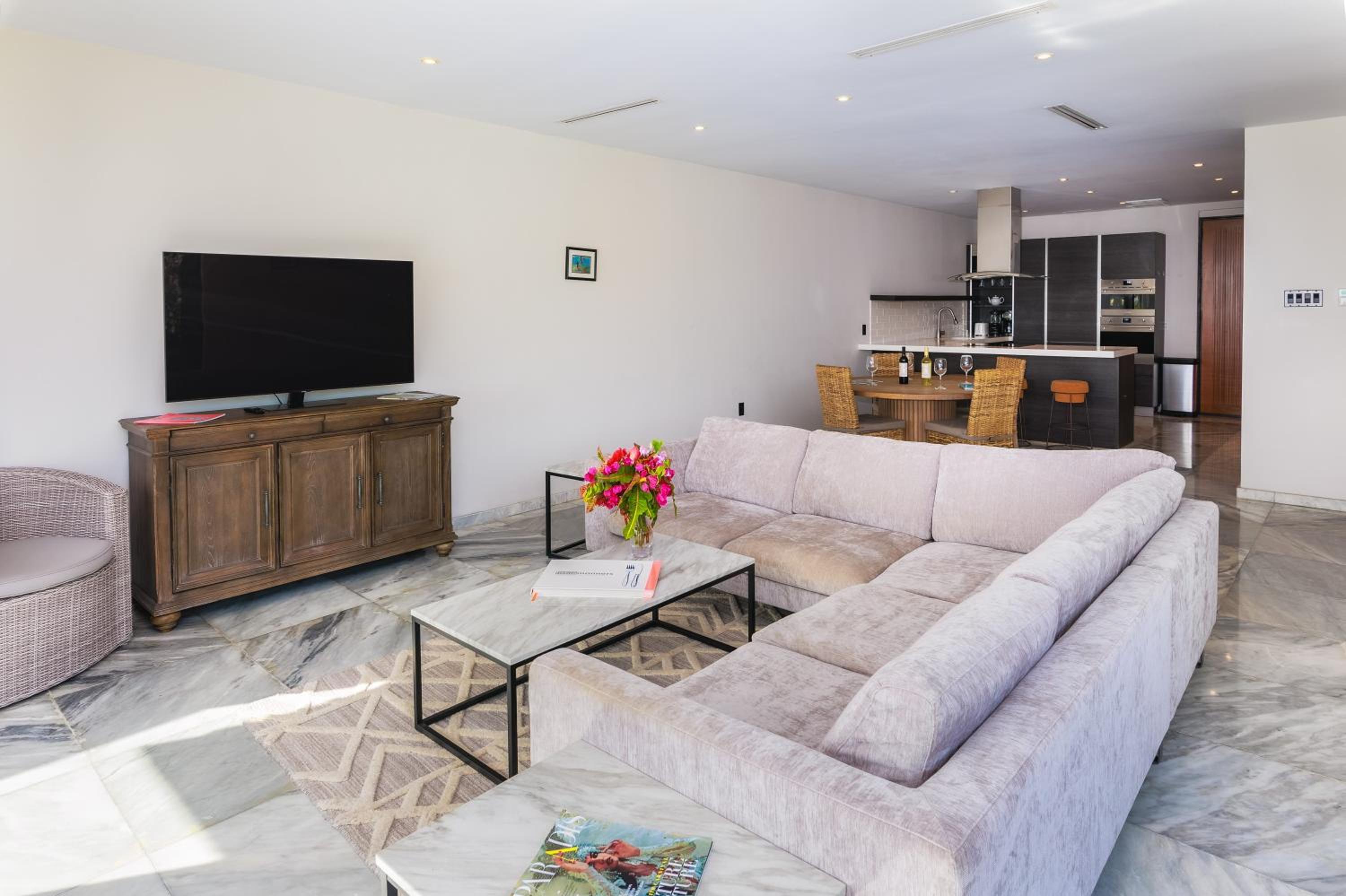 Beach House 3 photo 2