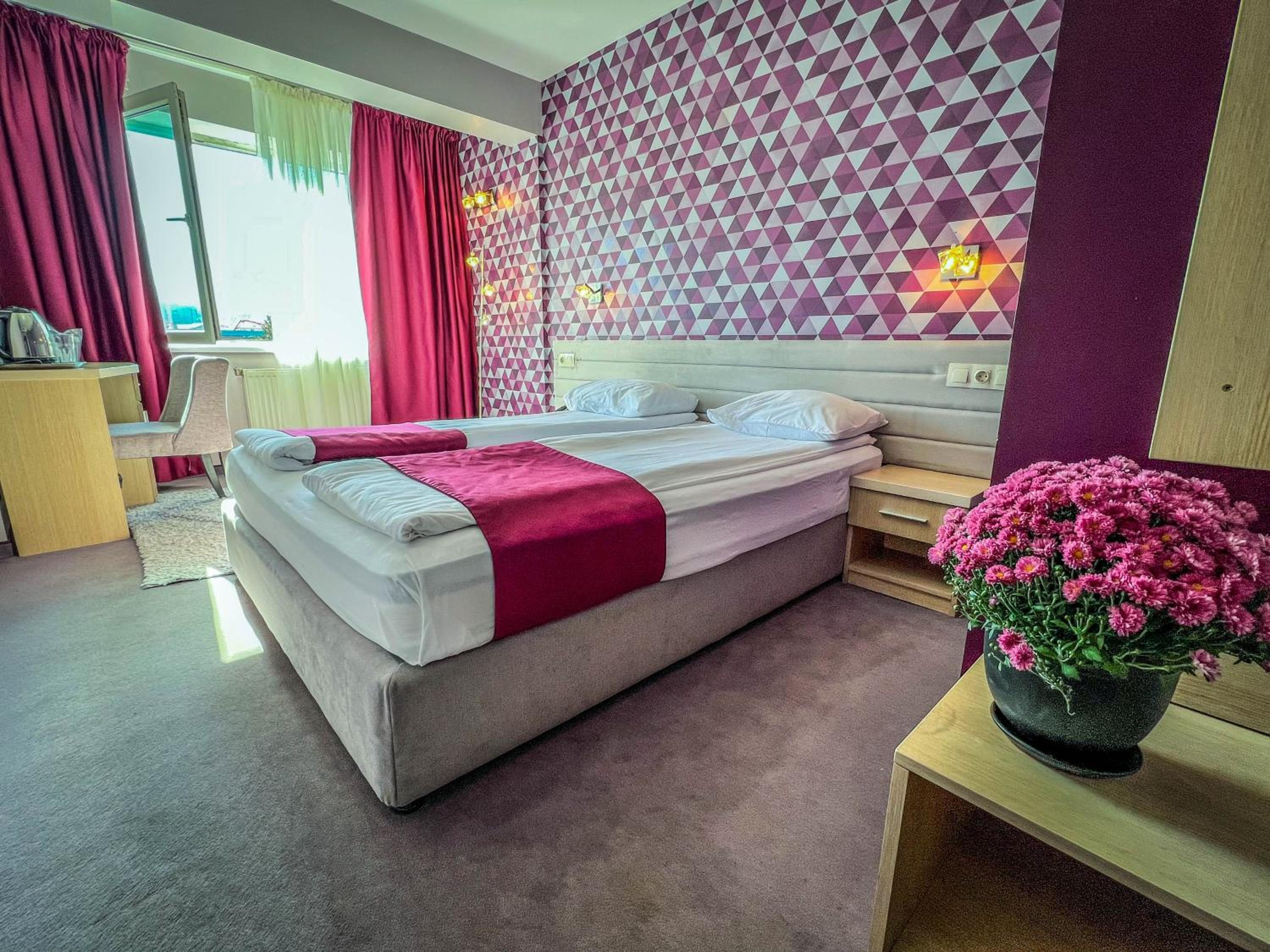 Large Single Room photo 1