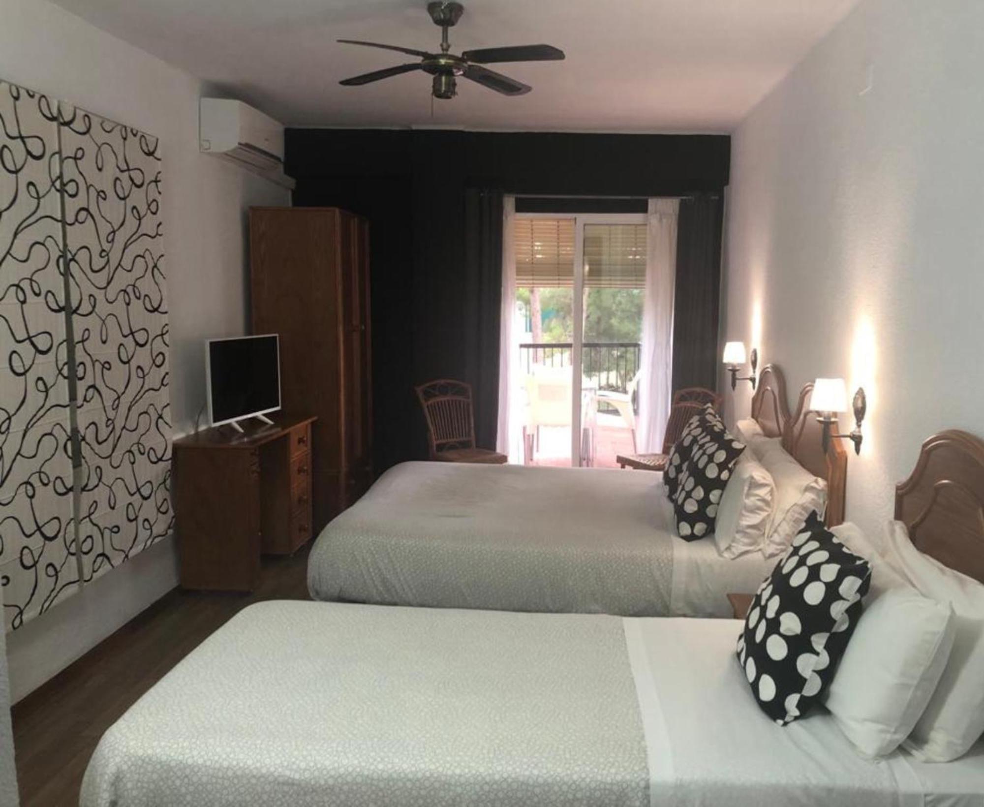 Triple Room - Photo 1