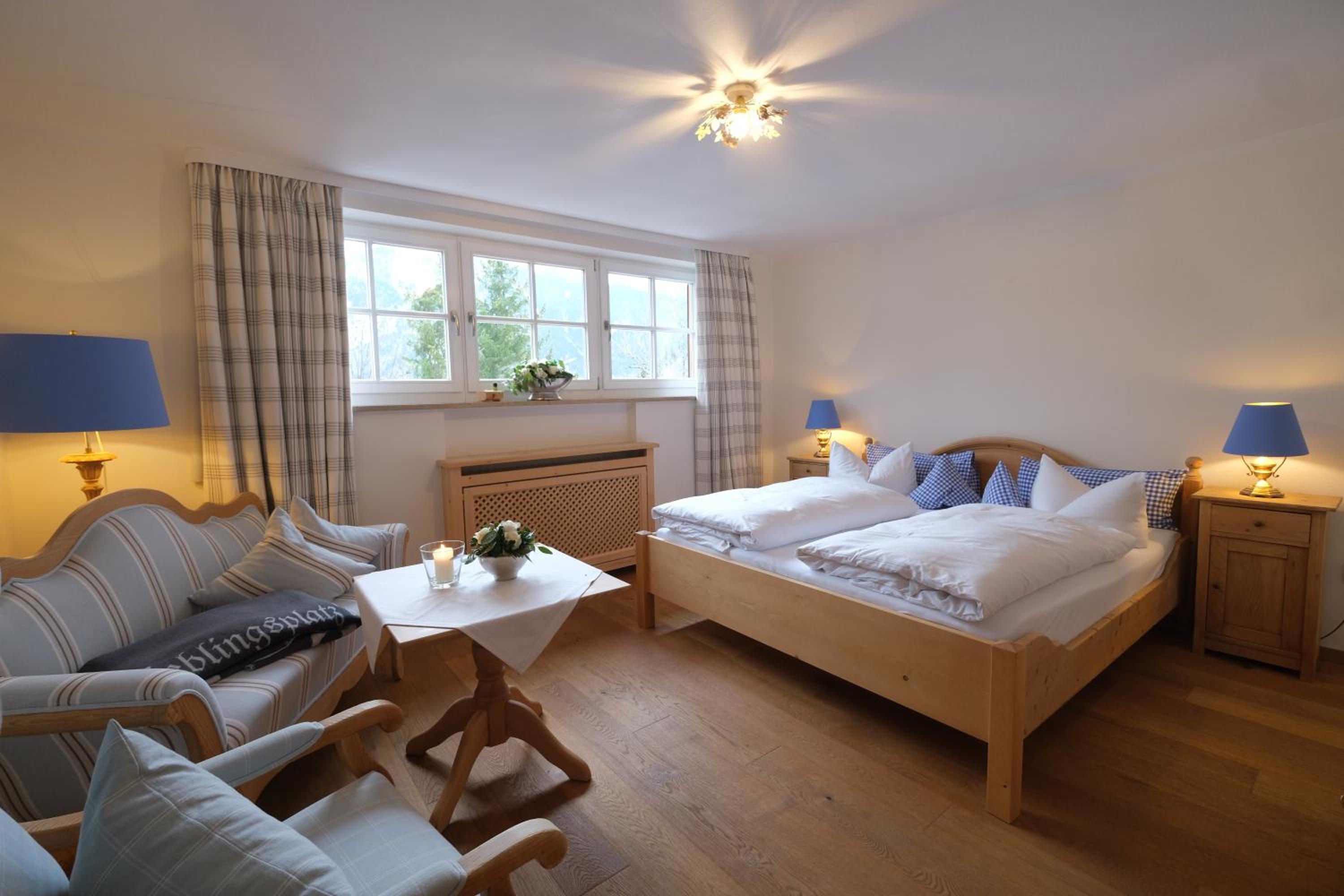 Small Double Room photo 2