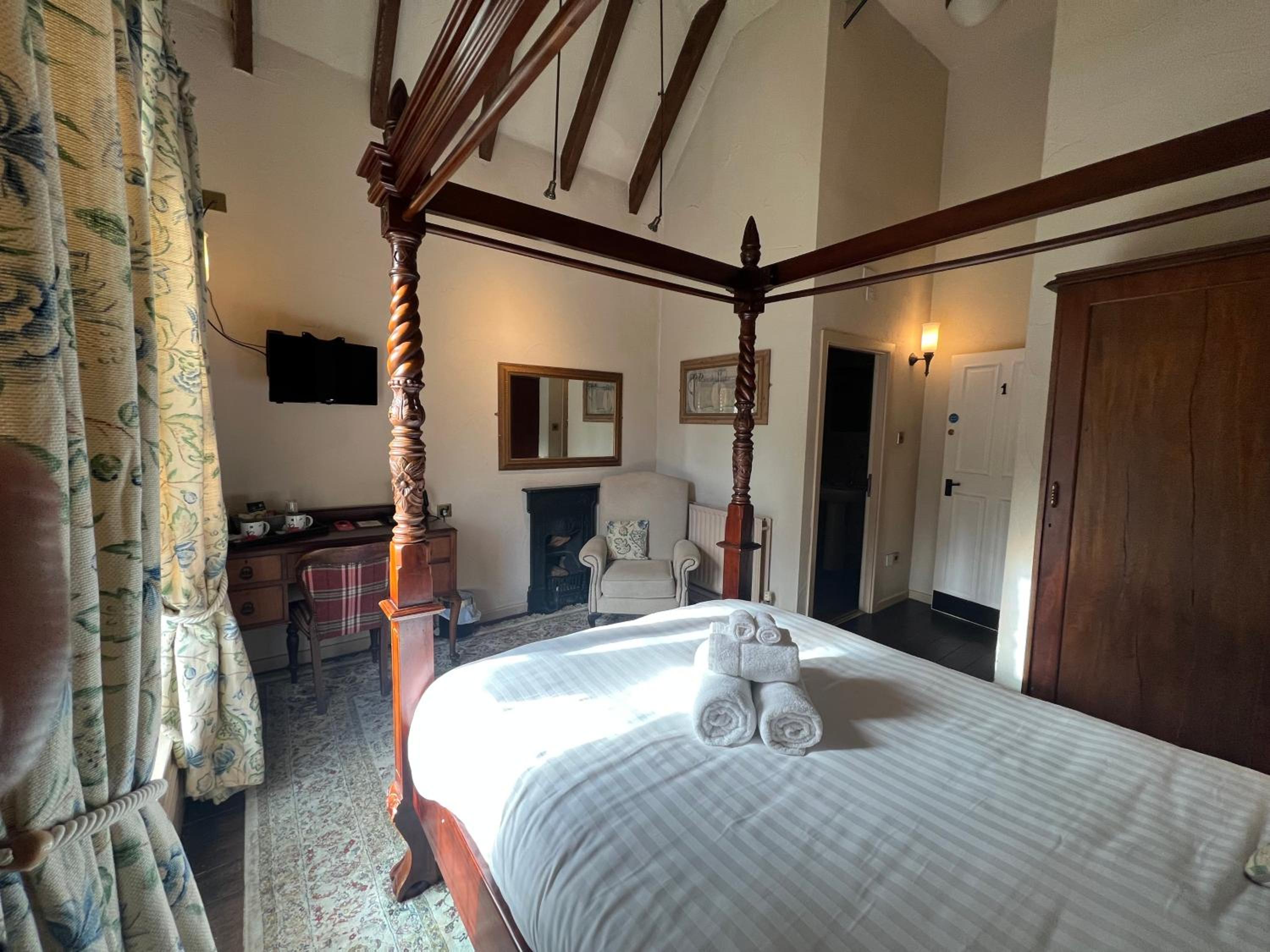Deluxe Double Room photo 2