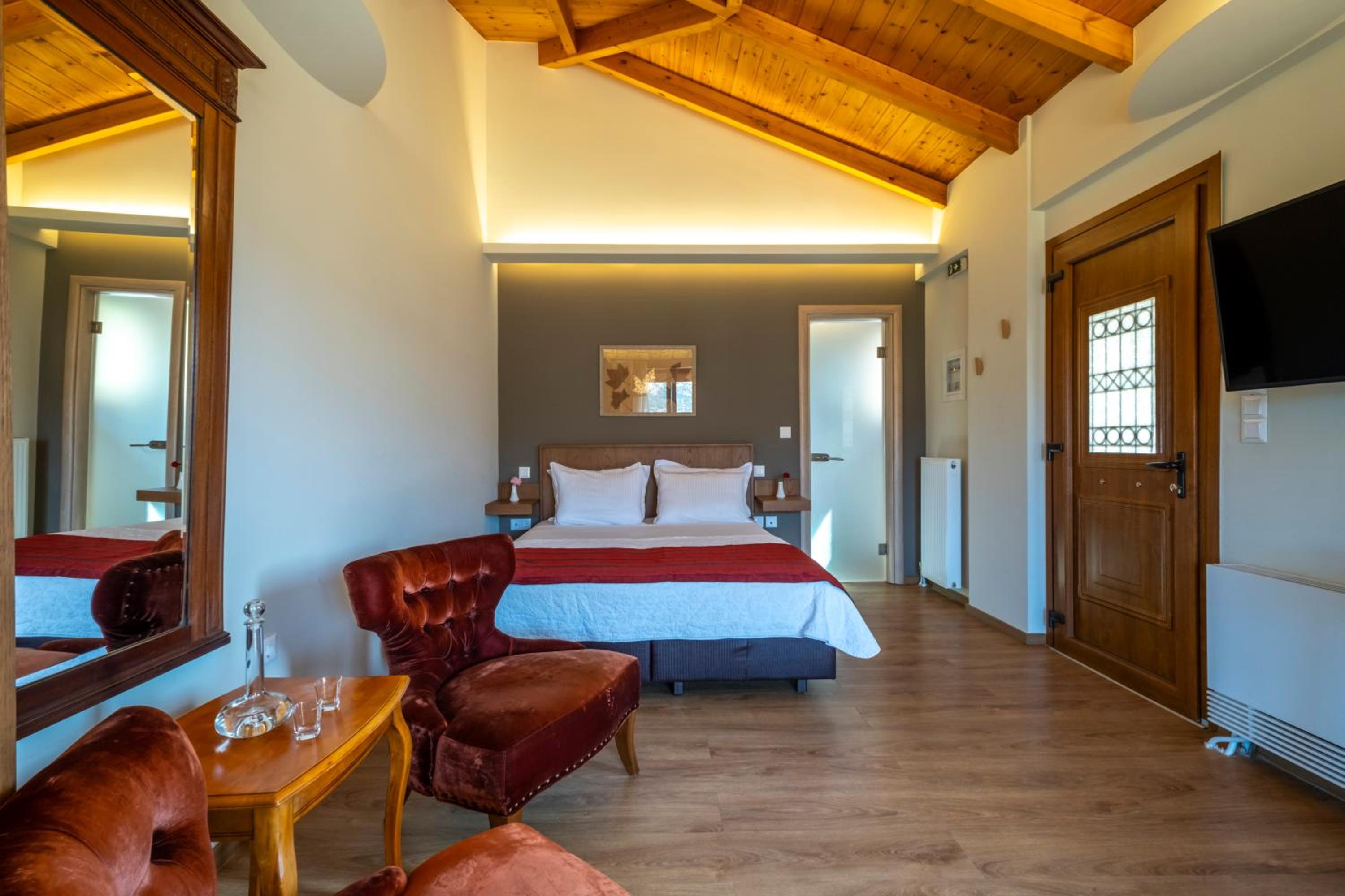 Suite with City View