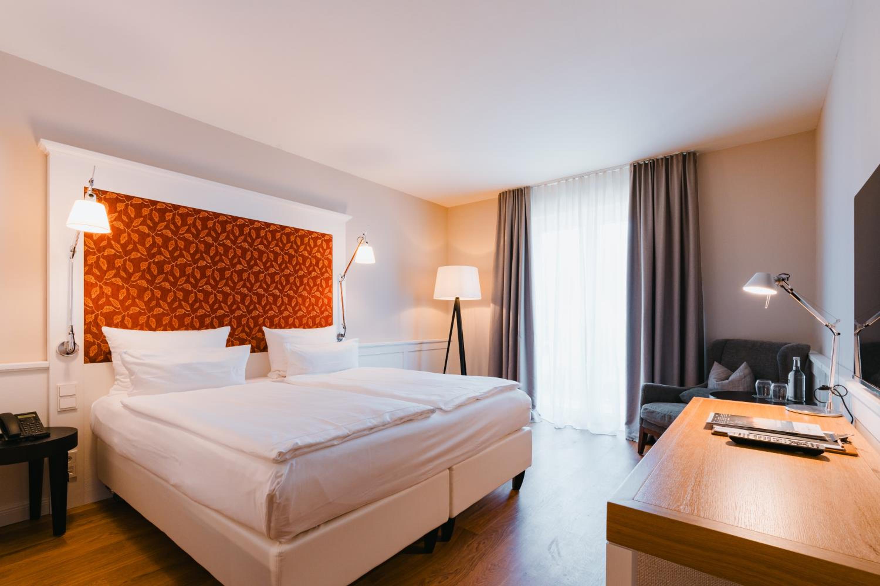 Standard Double Room - Photo 5