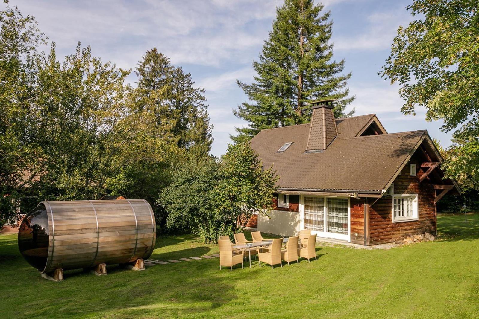 Chalet ( 4-8 People) - Photo 4