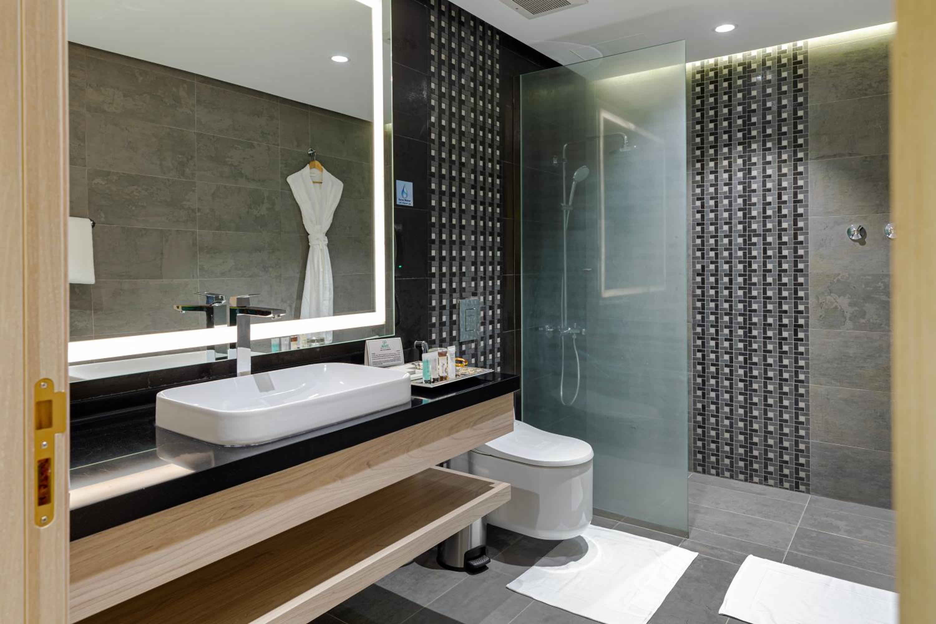 Junior Suite - Photo 1