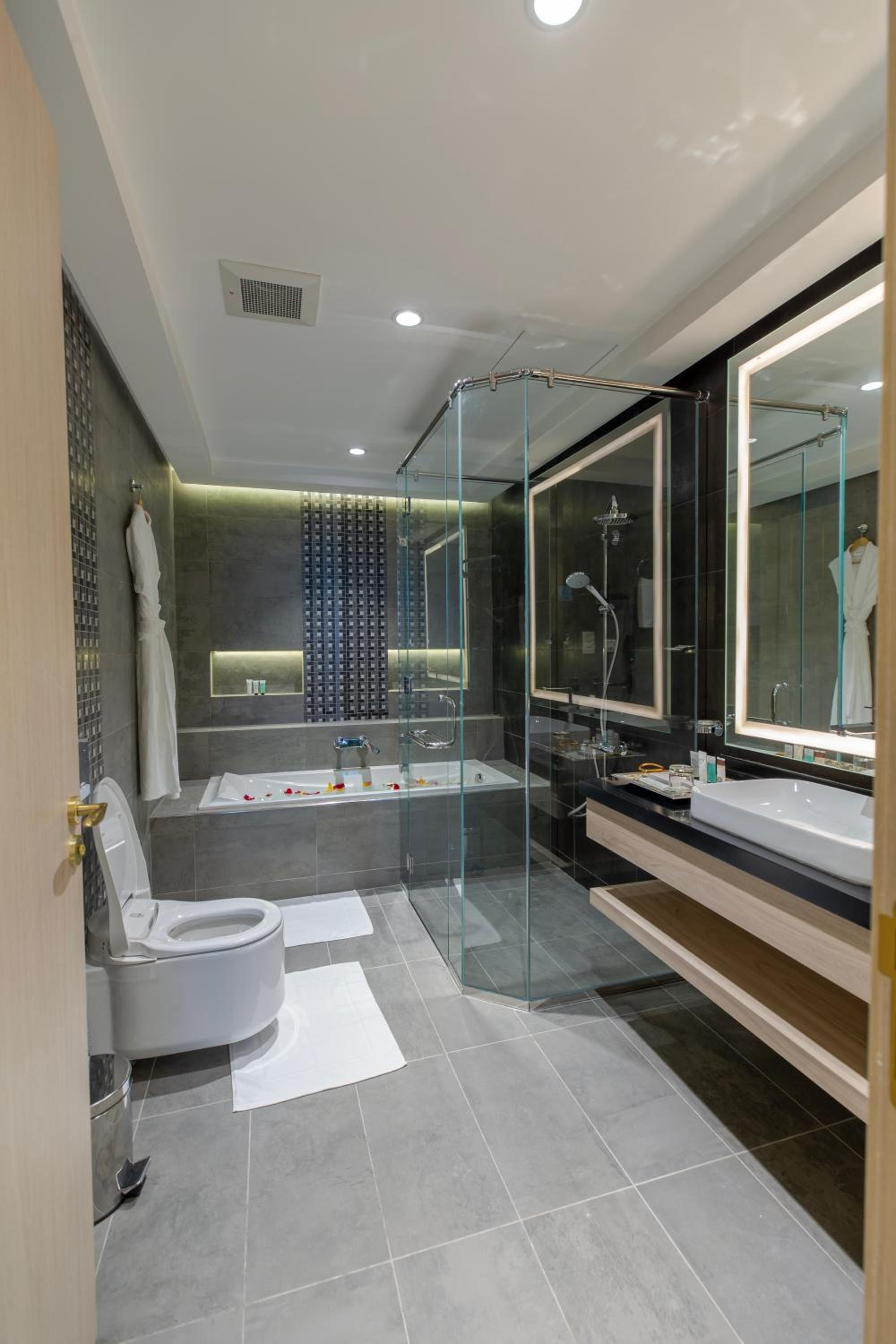 Presidential Suite photo 3
