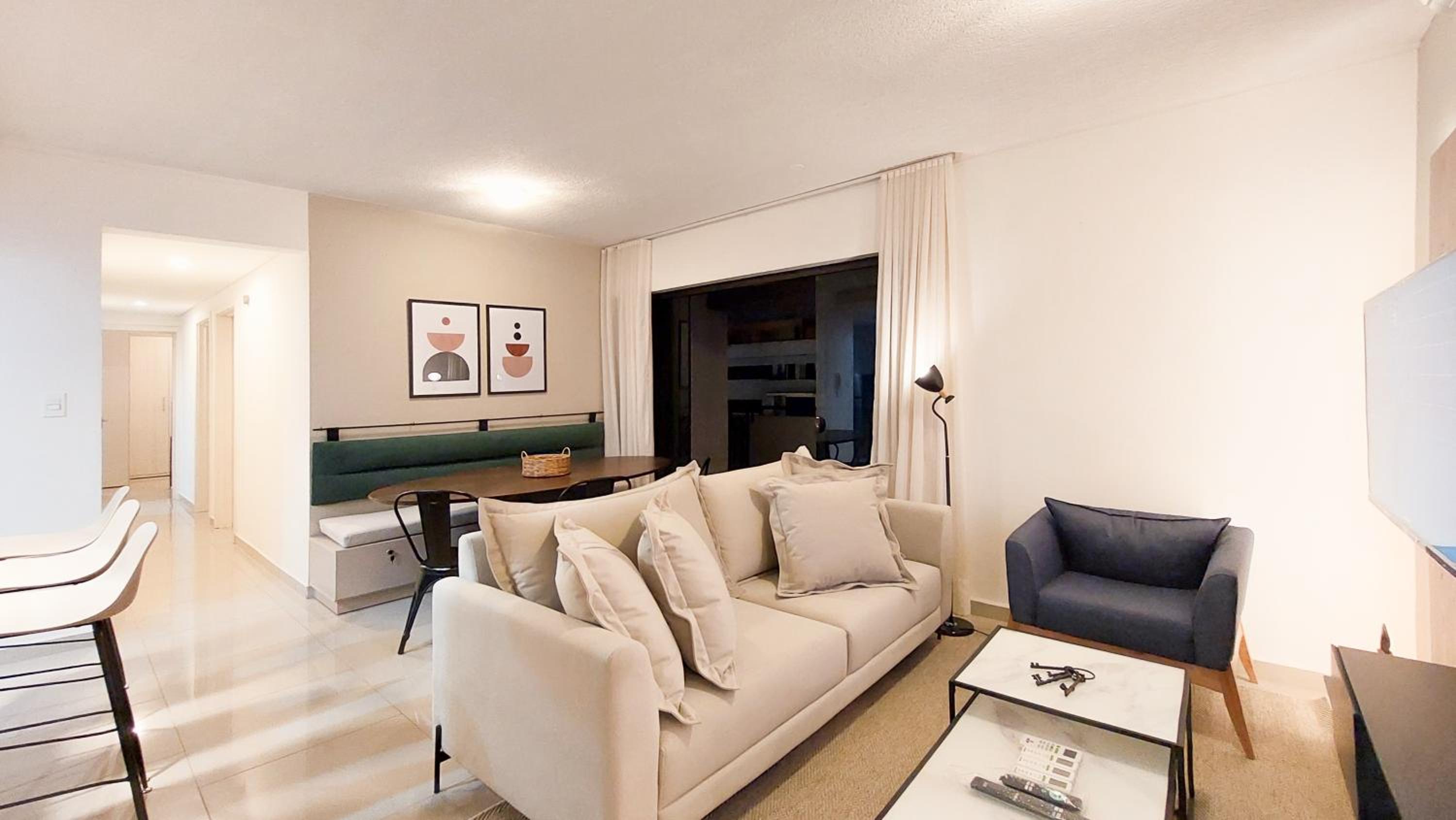Three-Bedroom Apartment photo 1