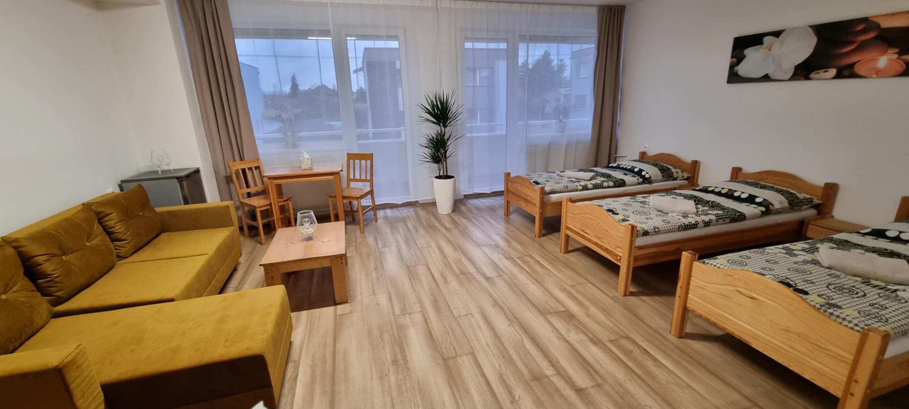 Apartment photo 1