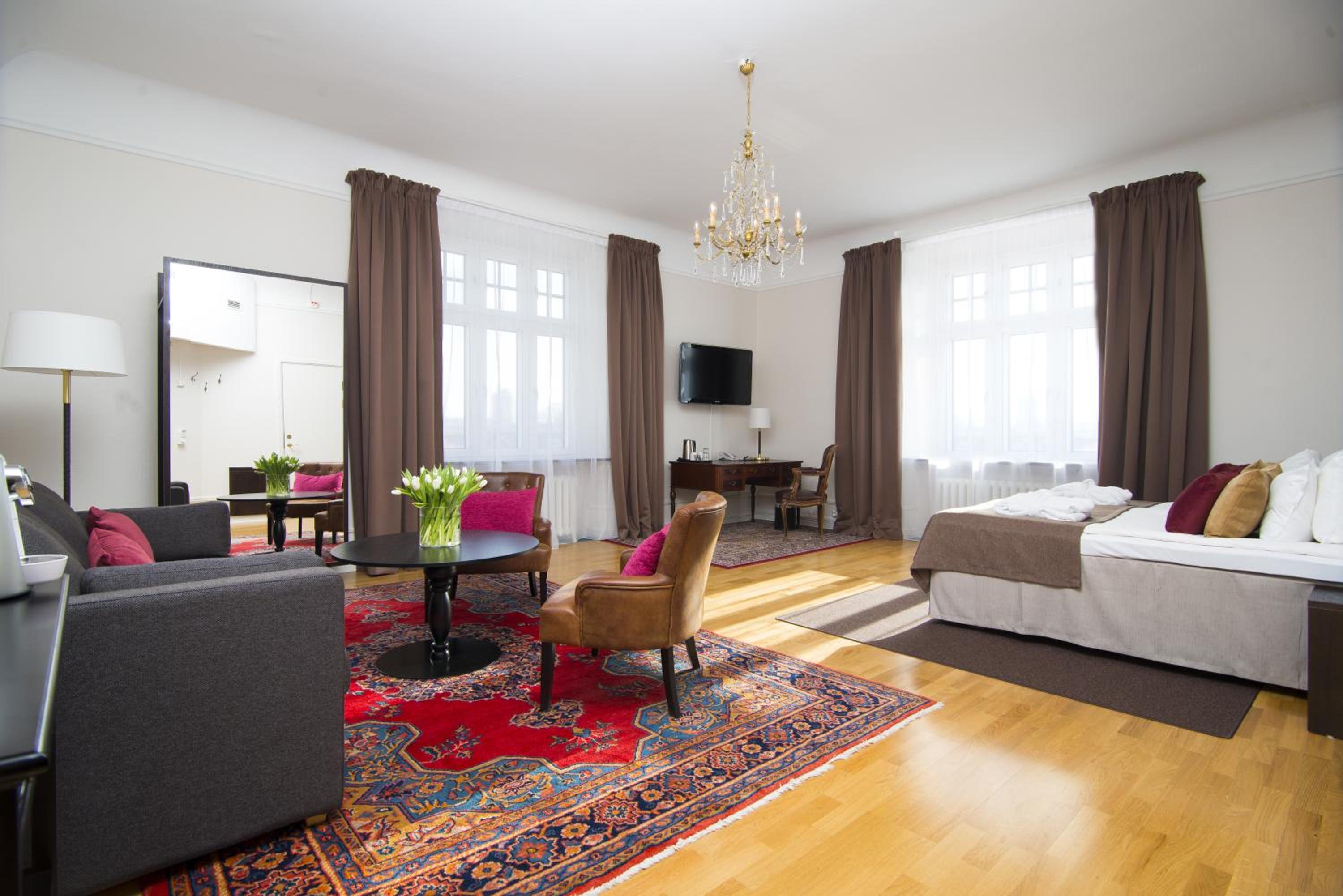 Junior Suite - Photo 1