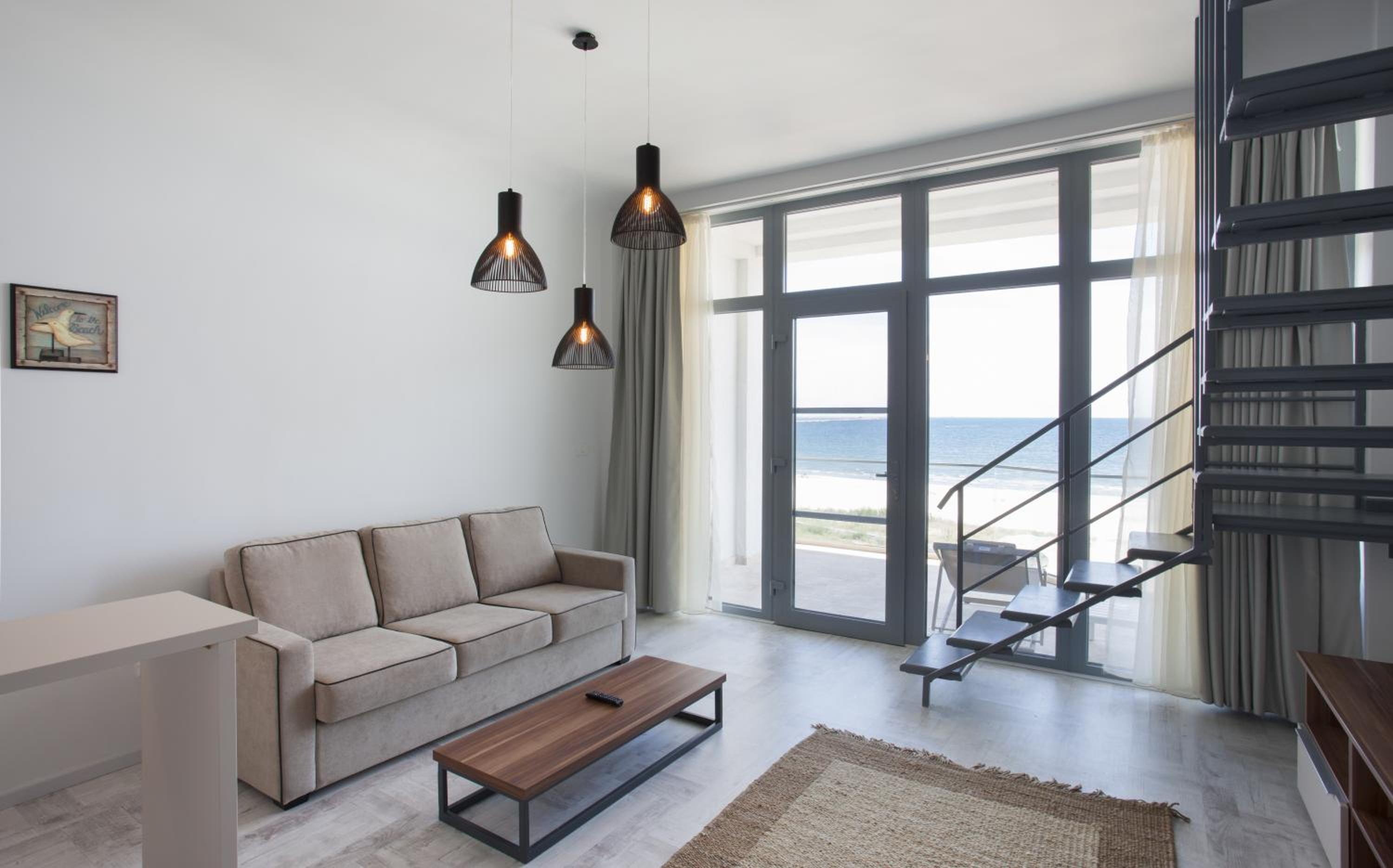 Duplex Suite with Balcony and Sea View photo 2