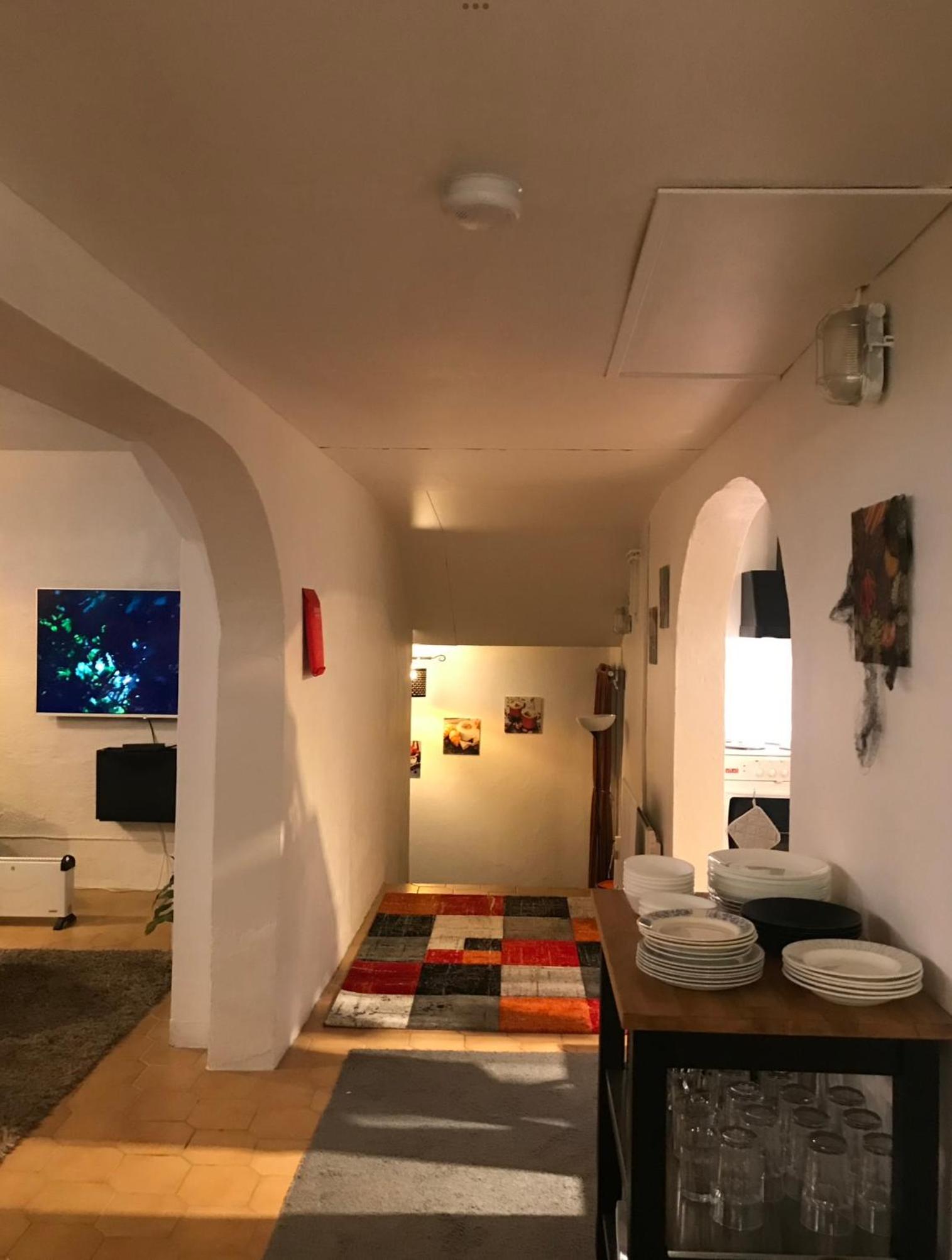 Standard Single Room with Shared Bathroom