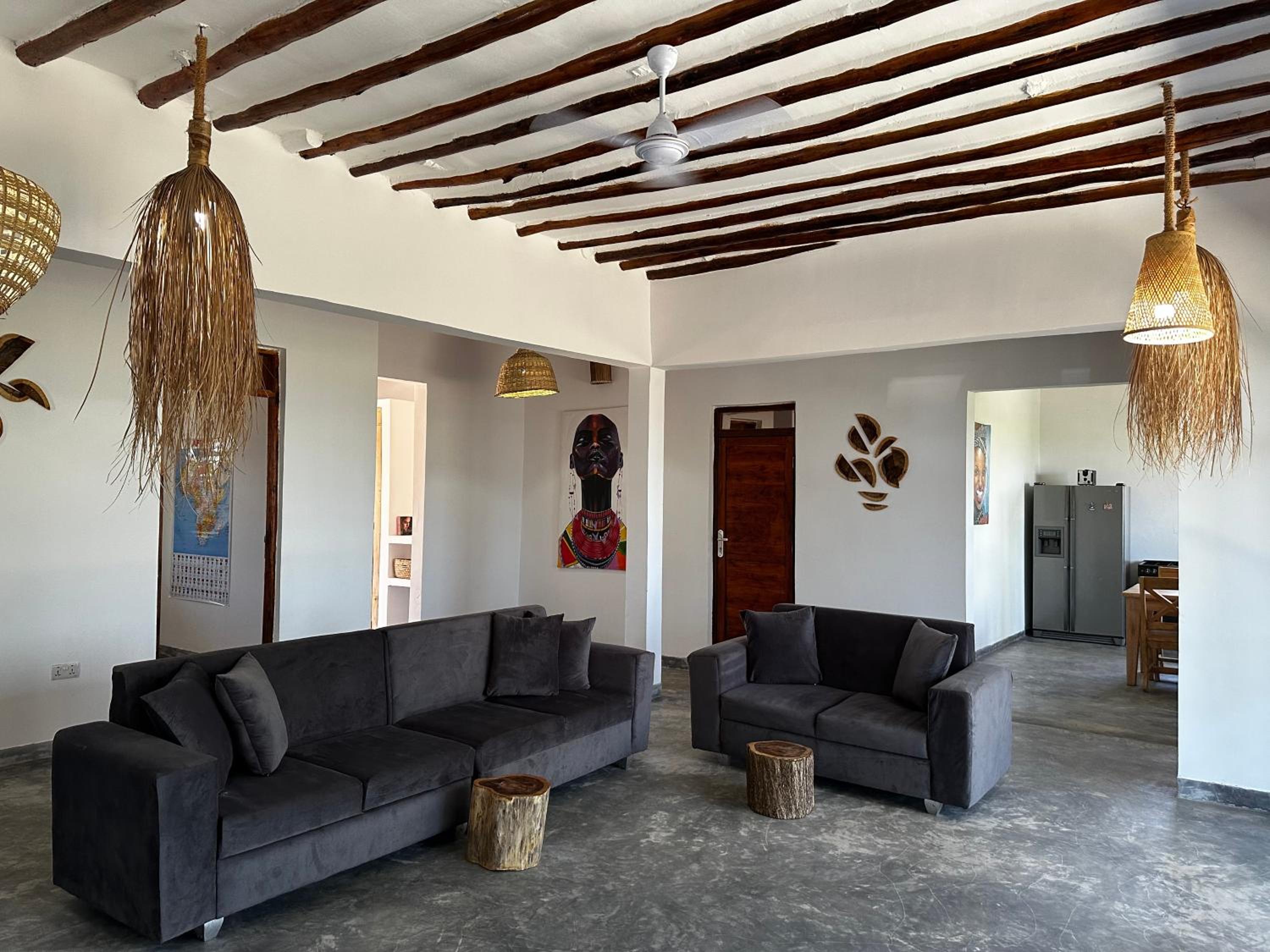 Three-Bedroom Villa photo 3