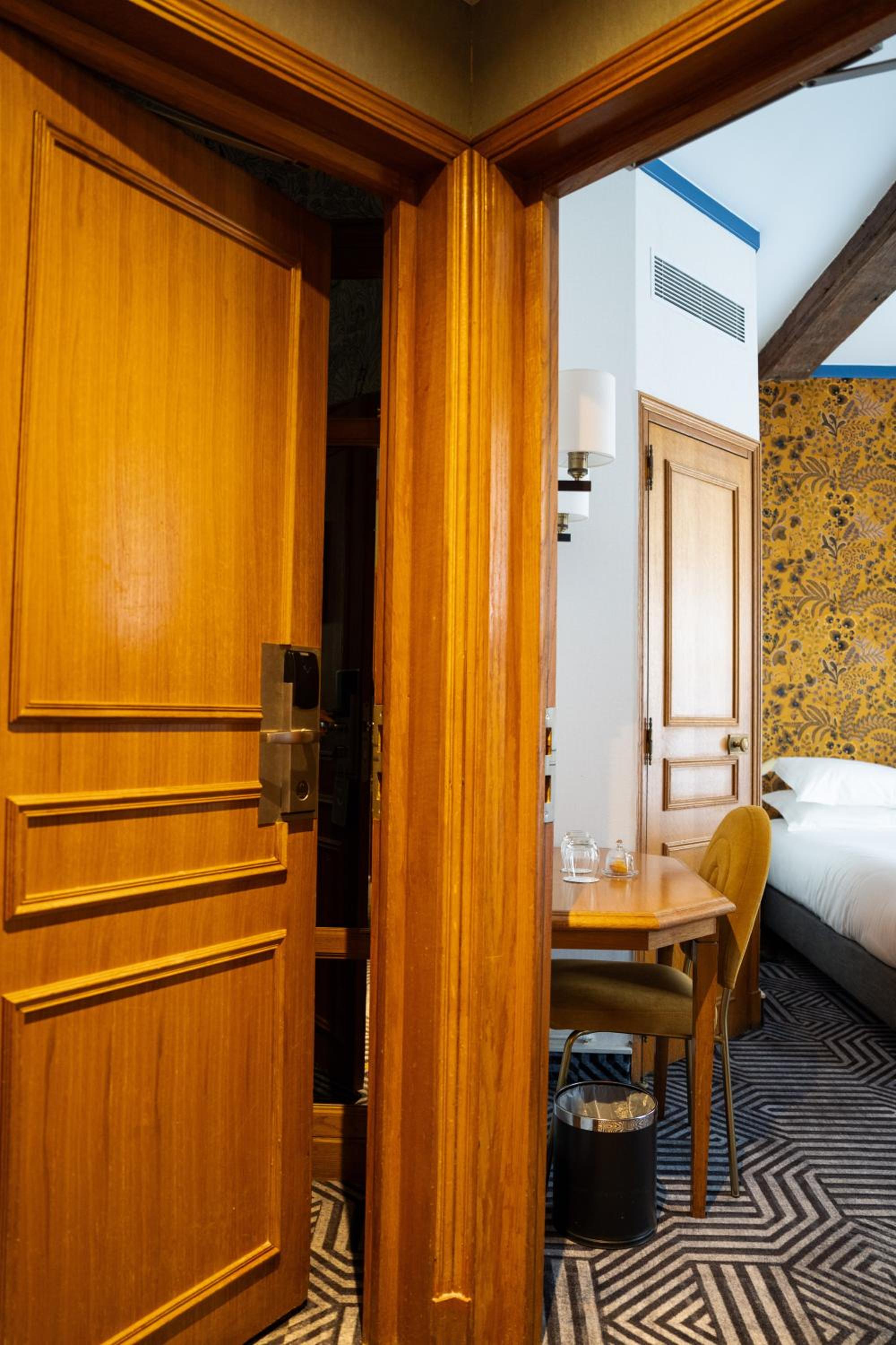 Two Double Adjoining Rooms photo 2