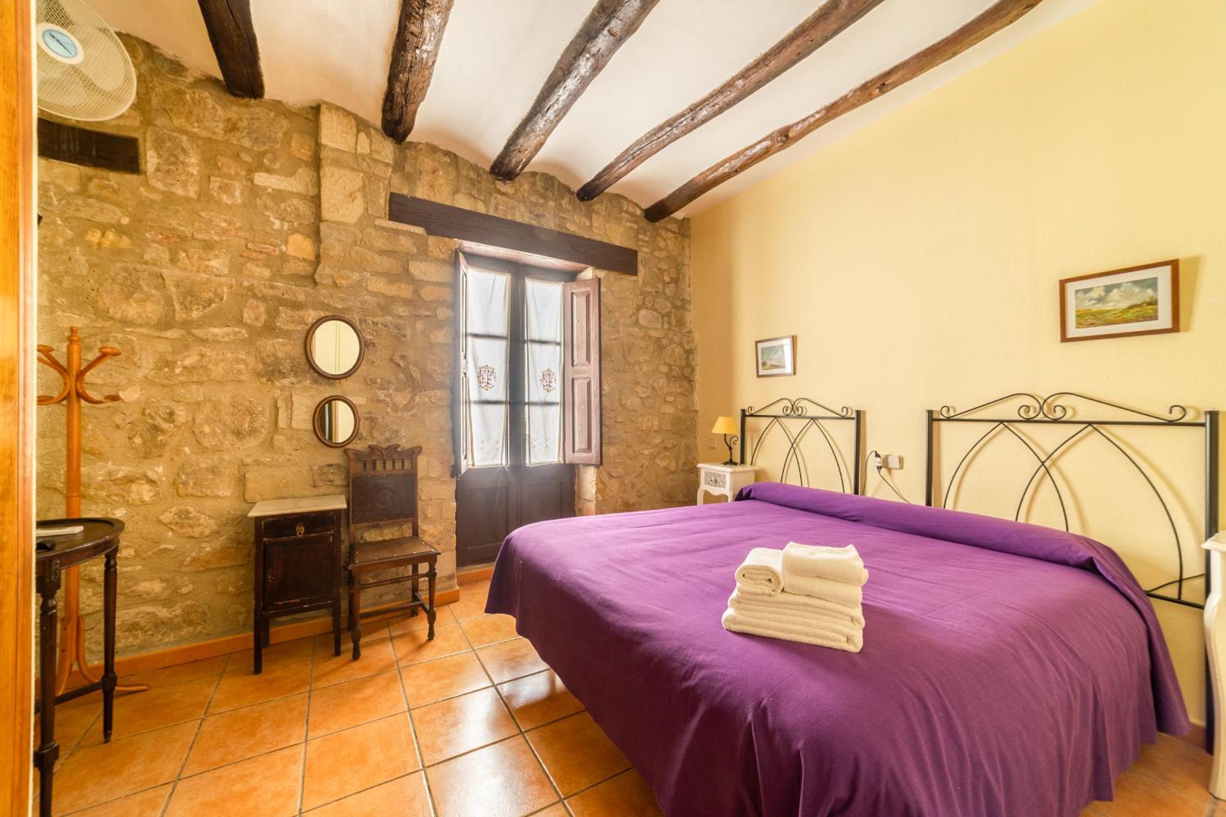 Standard Triple Room photo 2