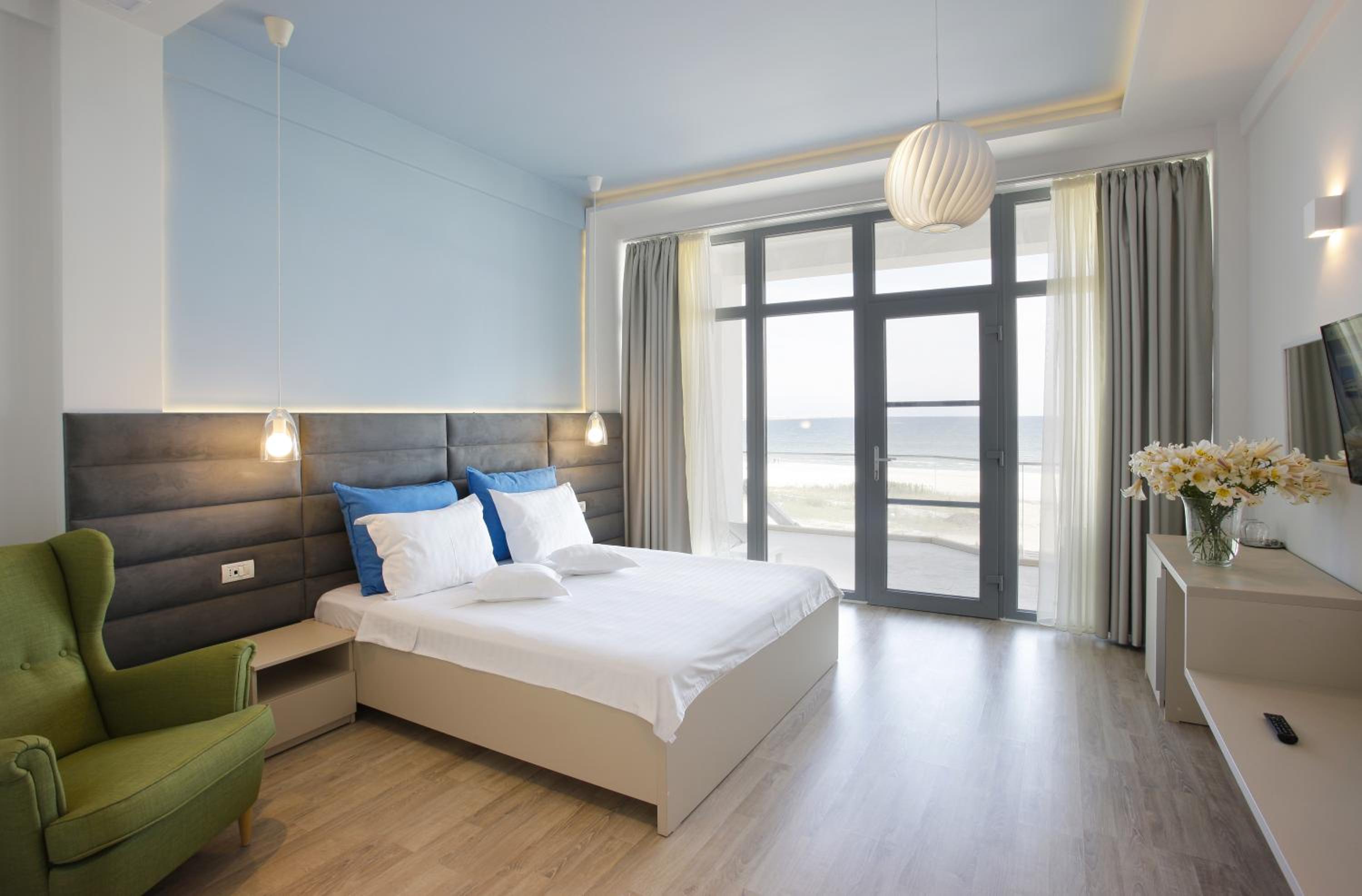 Superior Double Room with Sea View & Balcony photo 1