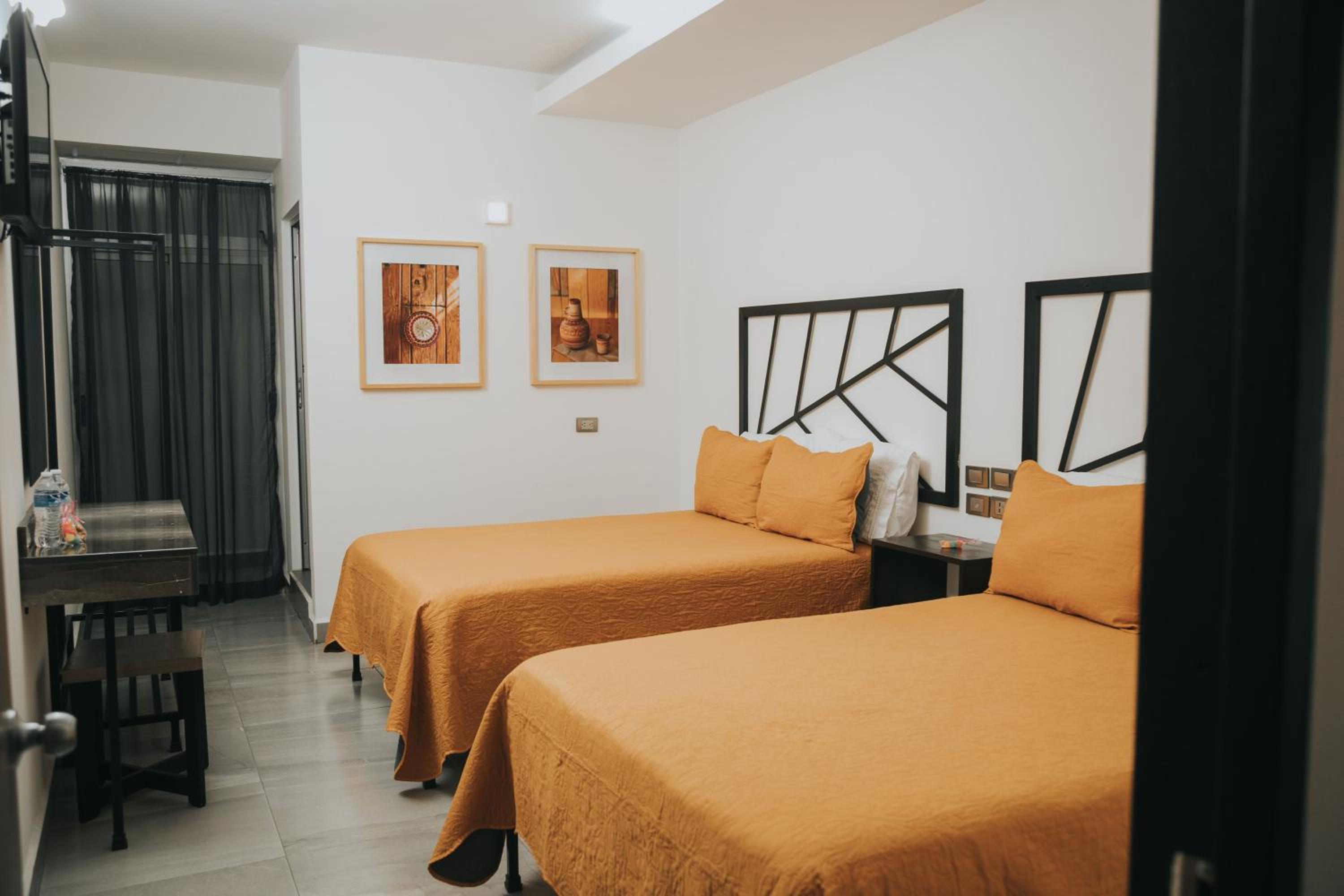 Standard Double Room - Photo 1