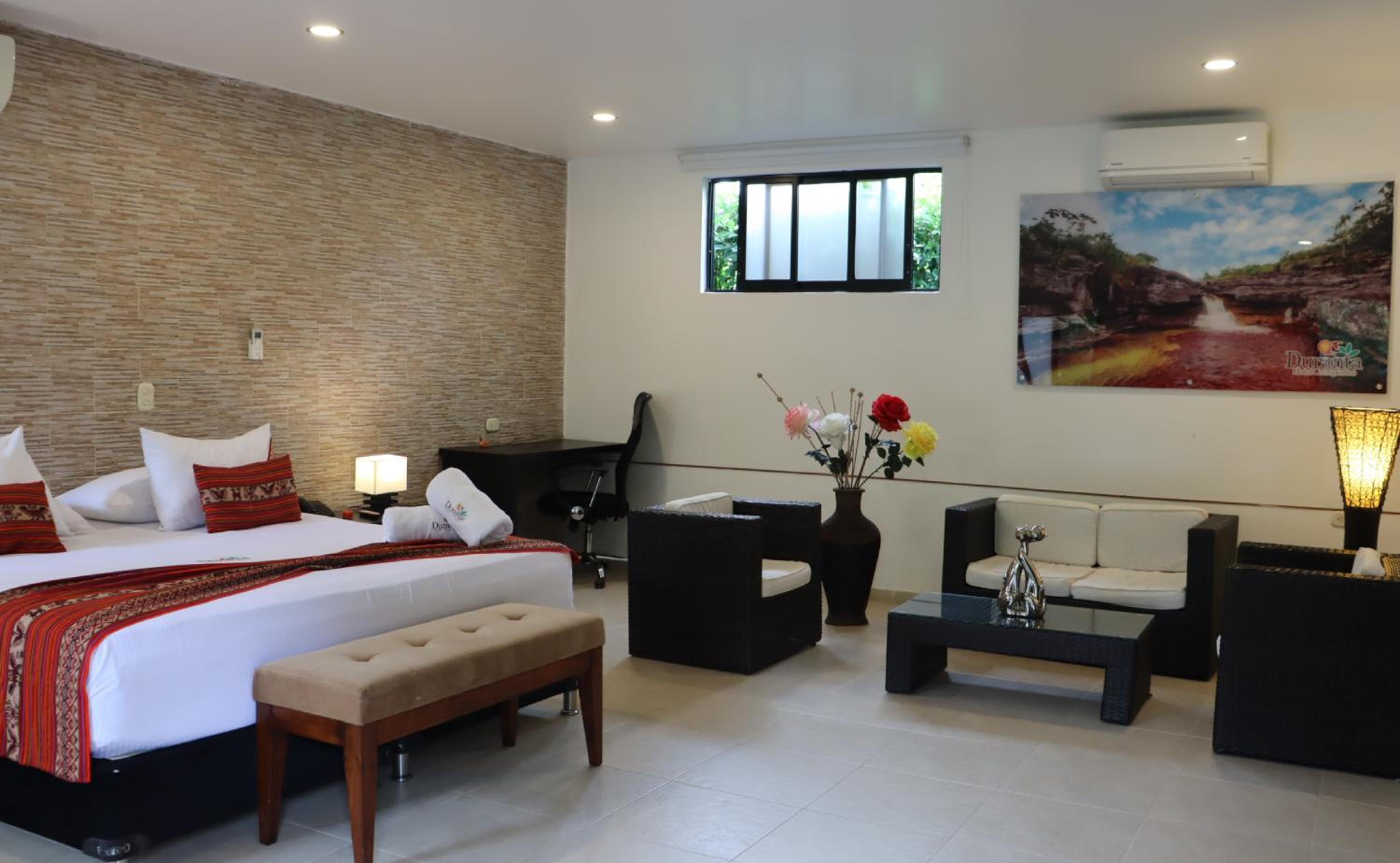 Junior Suite with Hot Tub photo 1
