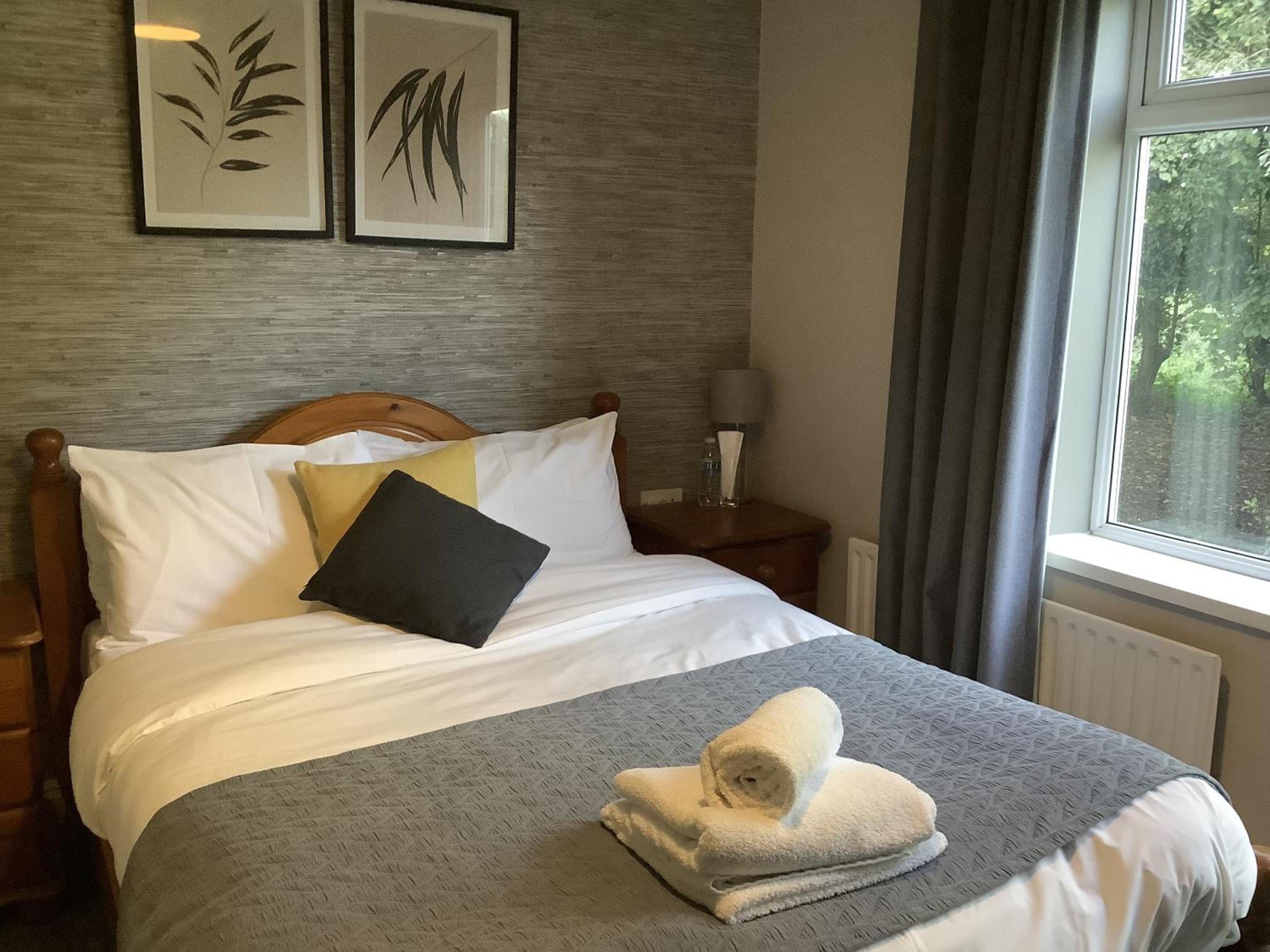 Double Room with Private Bathroom