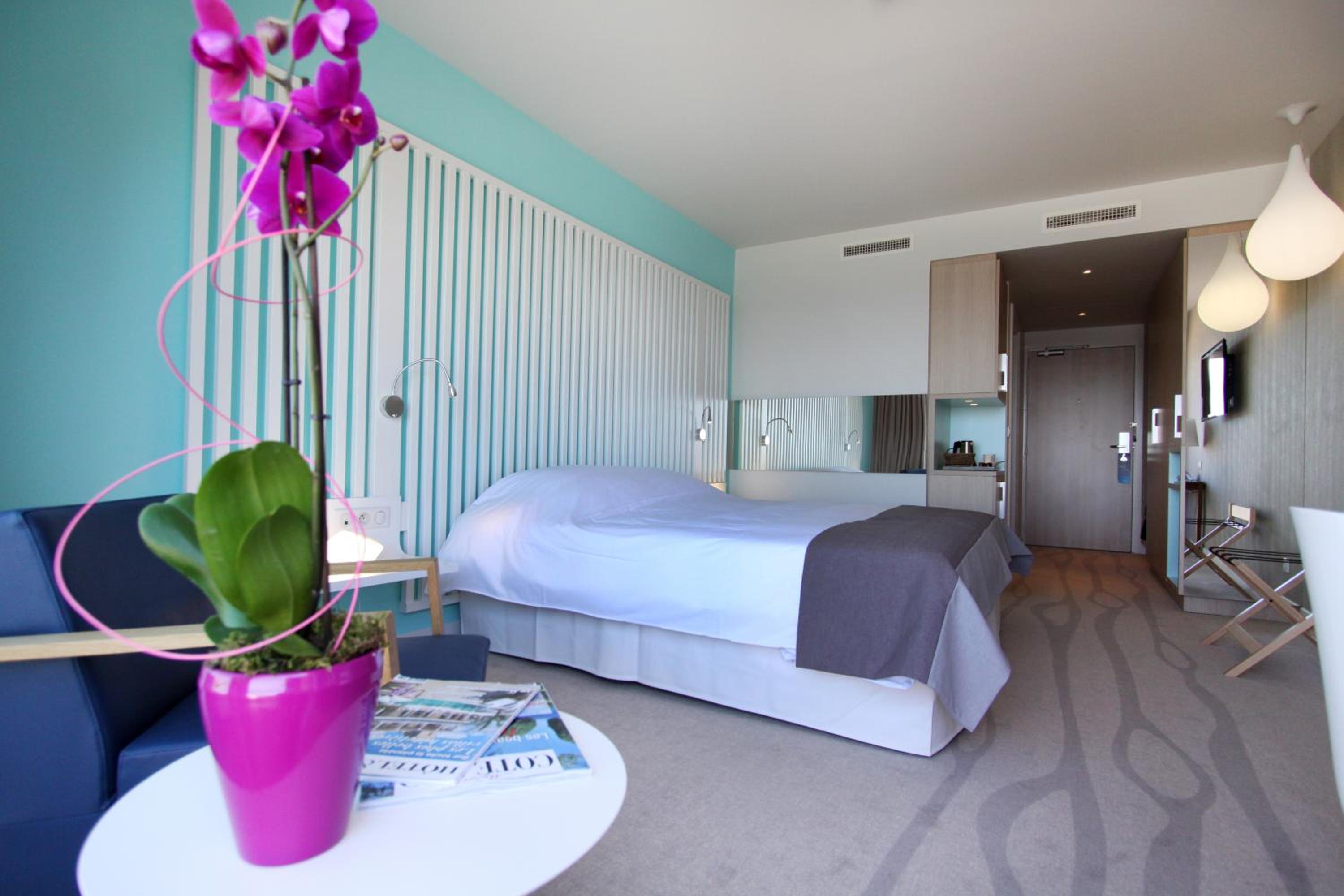 Superior Room - Sea View & Balcony - Photo 4