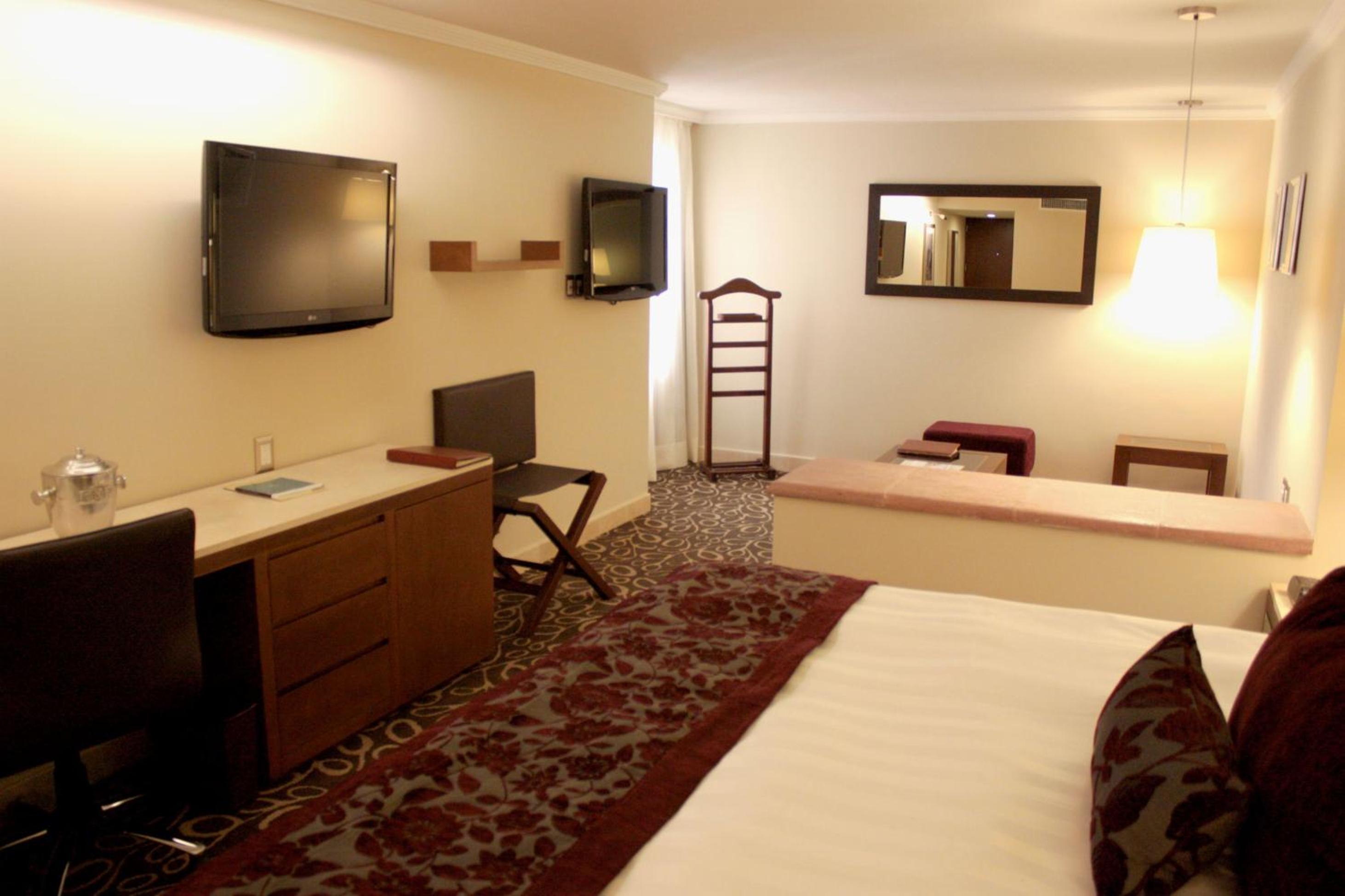 Junior Suite - Photo 4