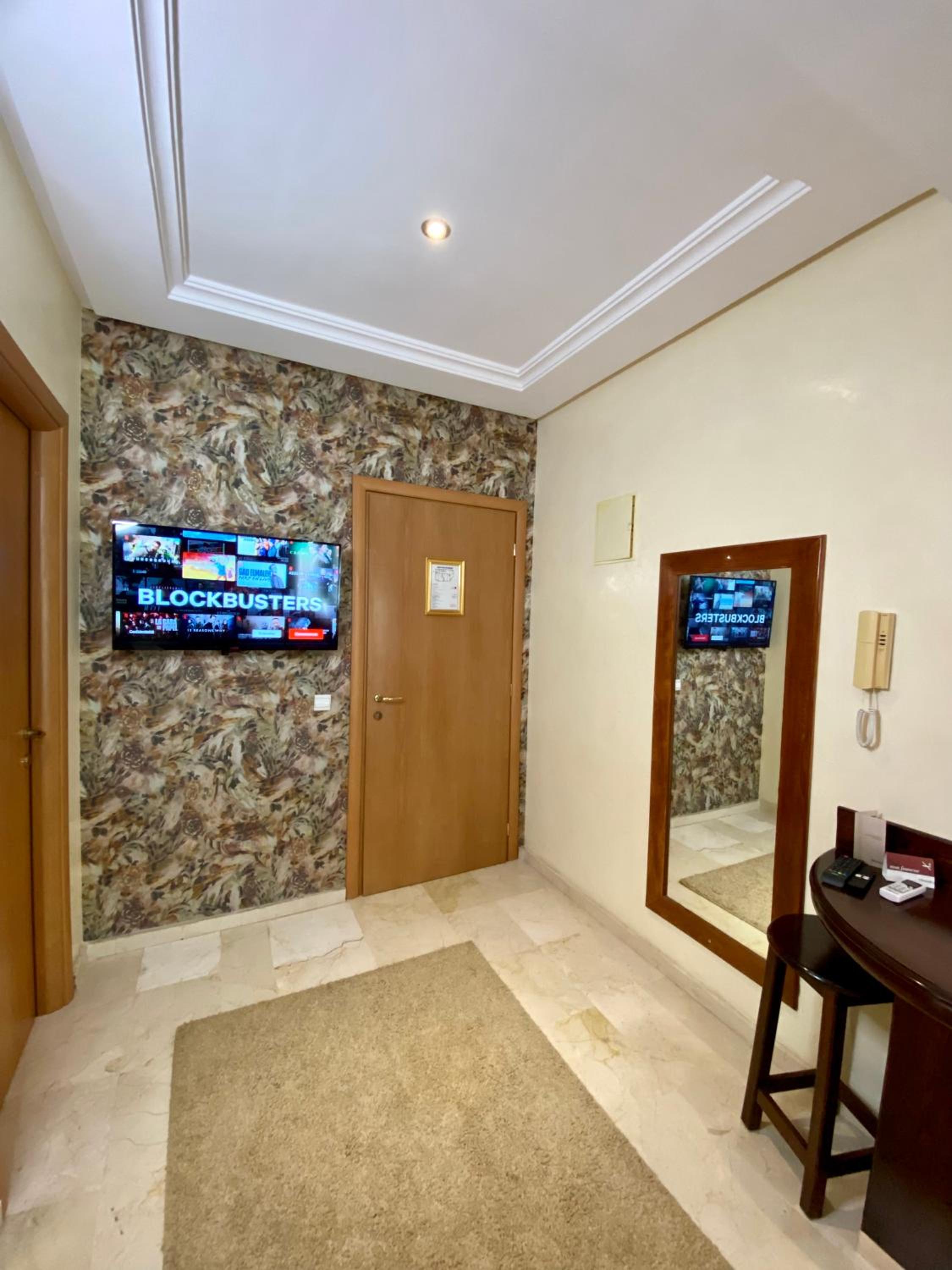 Deluxe Apartment - Photo 1