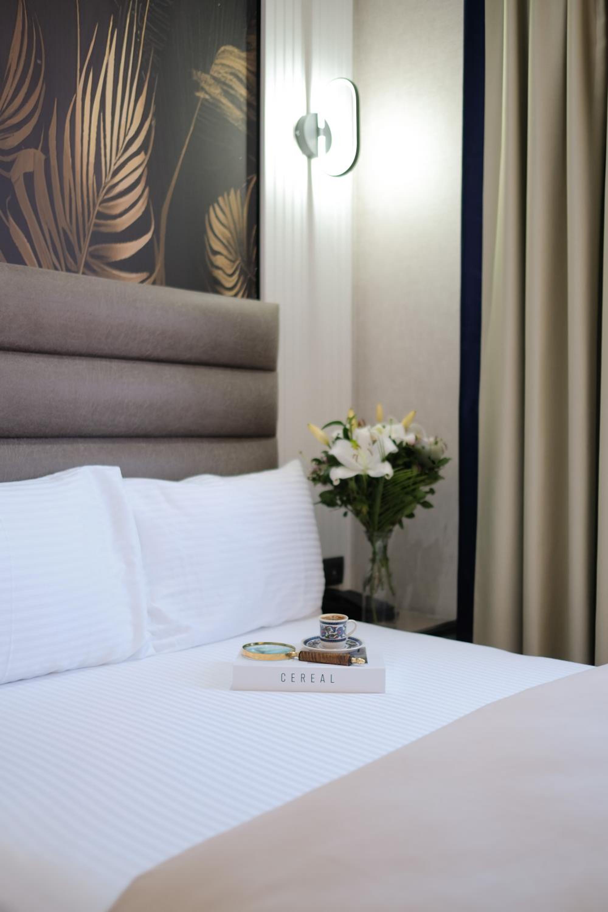 Standard Double Room - Photo 17