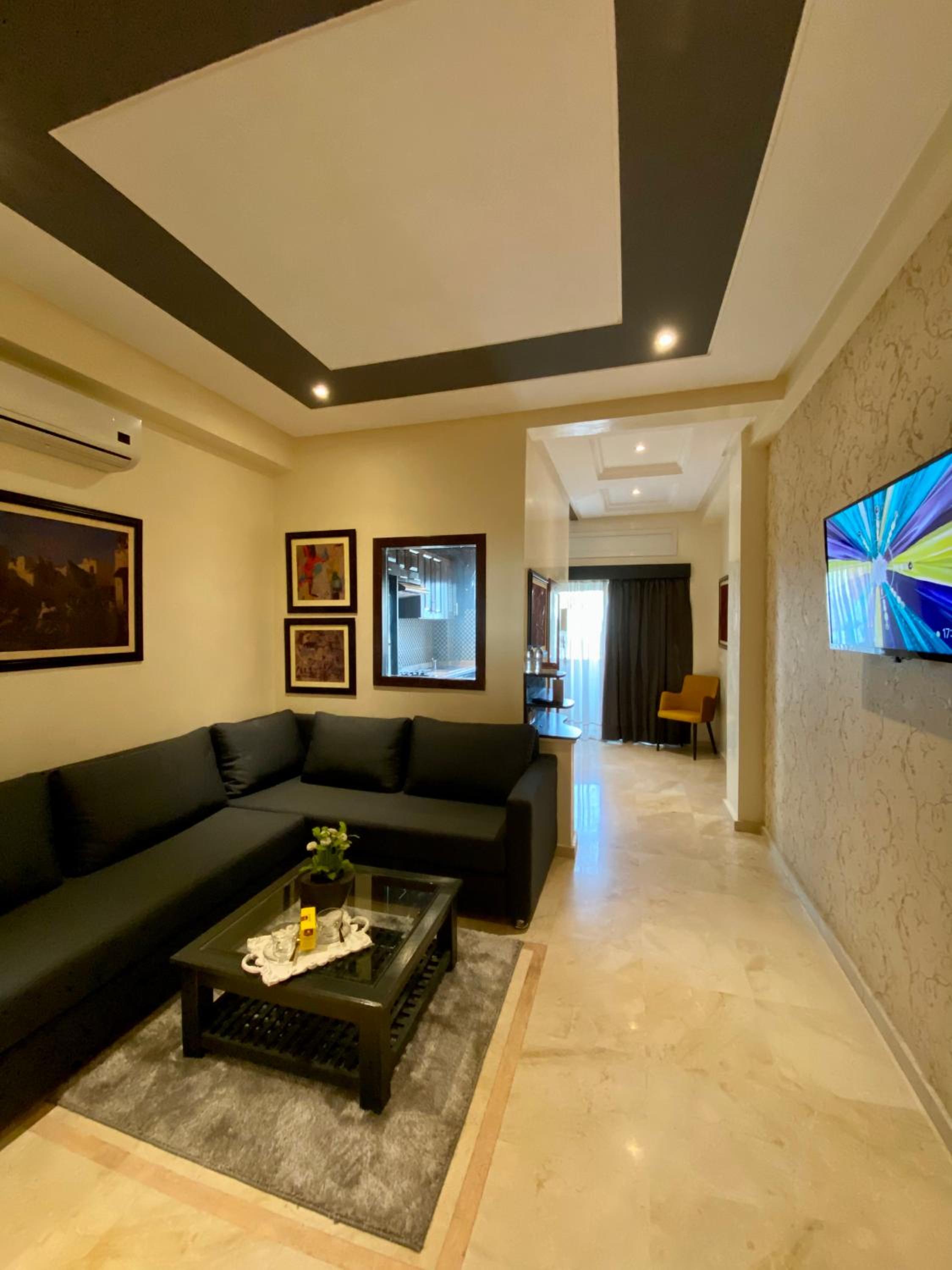 Deluxe Apartment - Photo 2