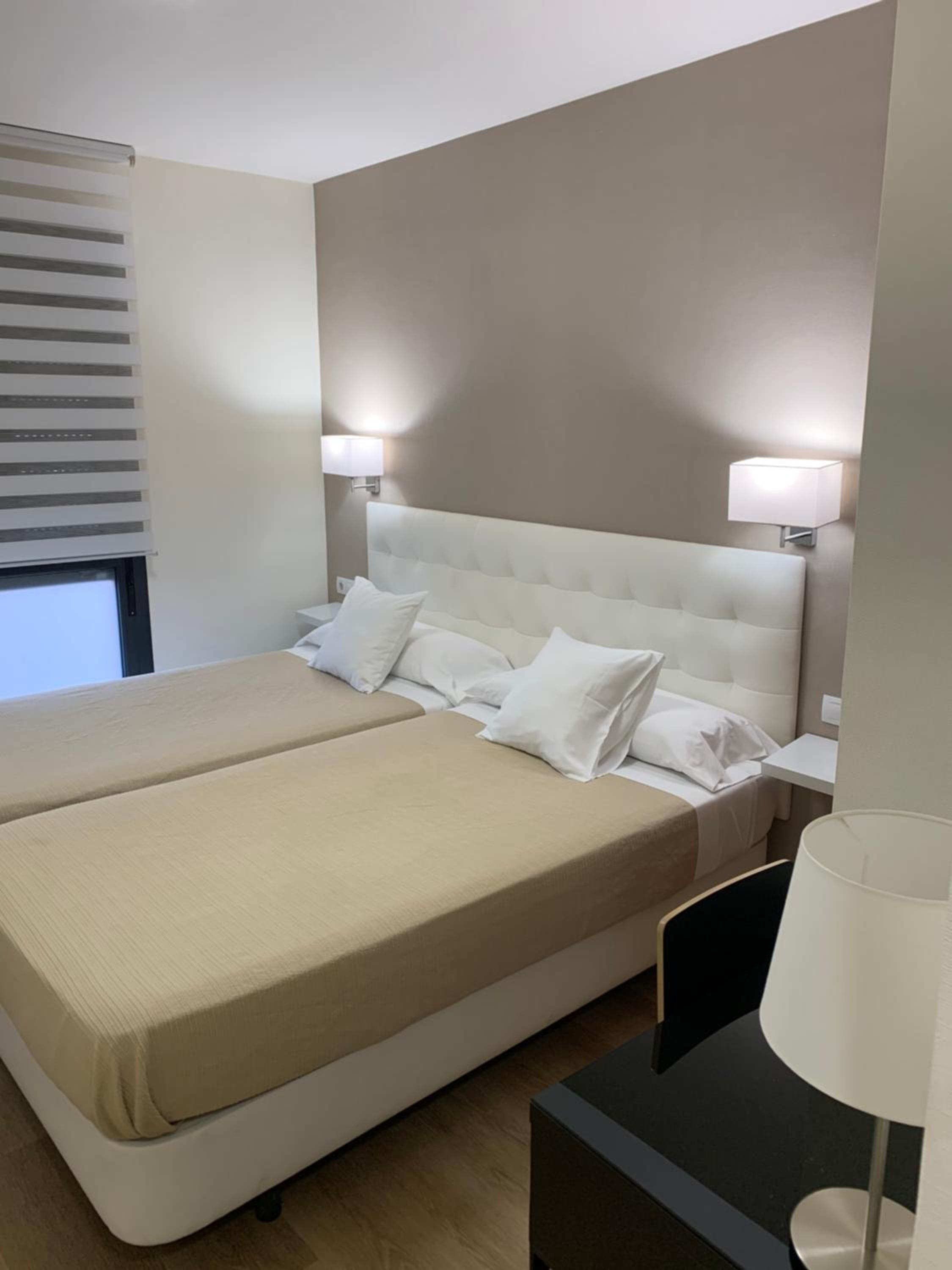 Double Room - Photo 6